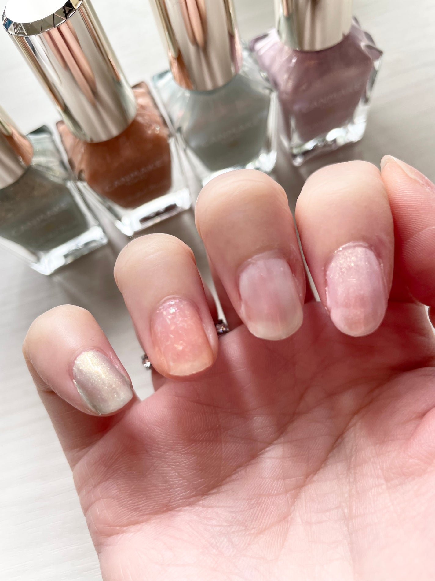 カラフルネイルズ/キャンメイク/マニキュアを使ったクチコミ(2枚目)