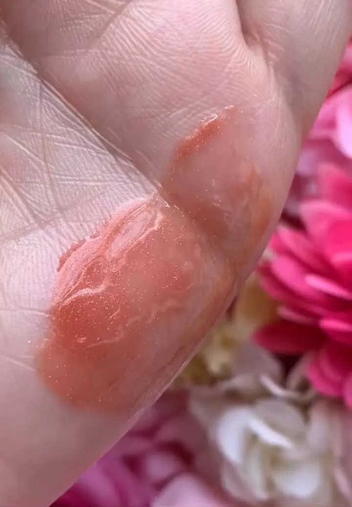 YSL ラブシャイン オイル グロス #5 カリフォルニア サンシャイン/YVES SAINT LAURENT BEAUTE/リップグロスを使ったクチコミ（3枚目）