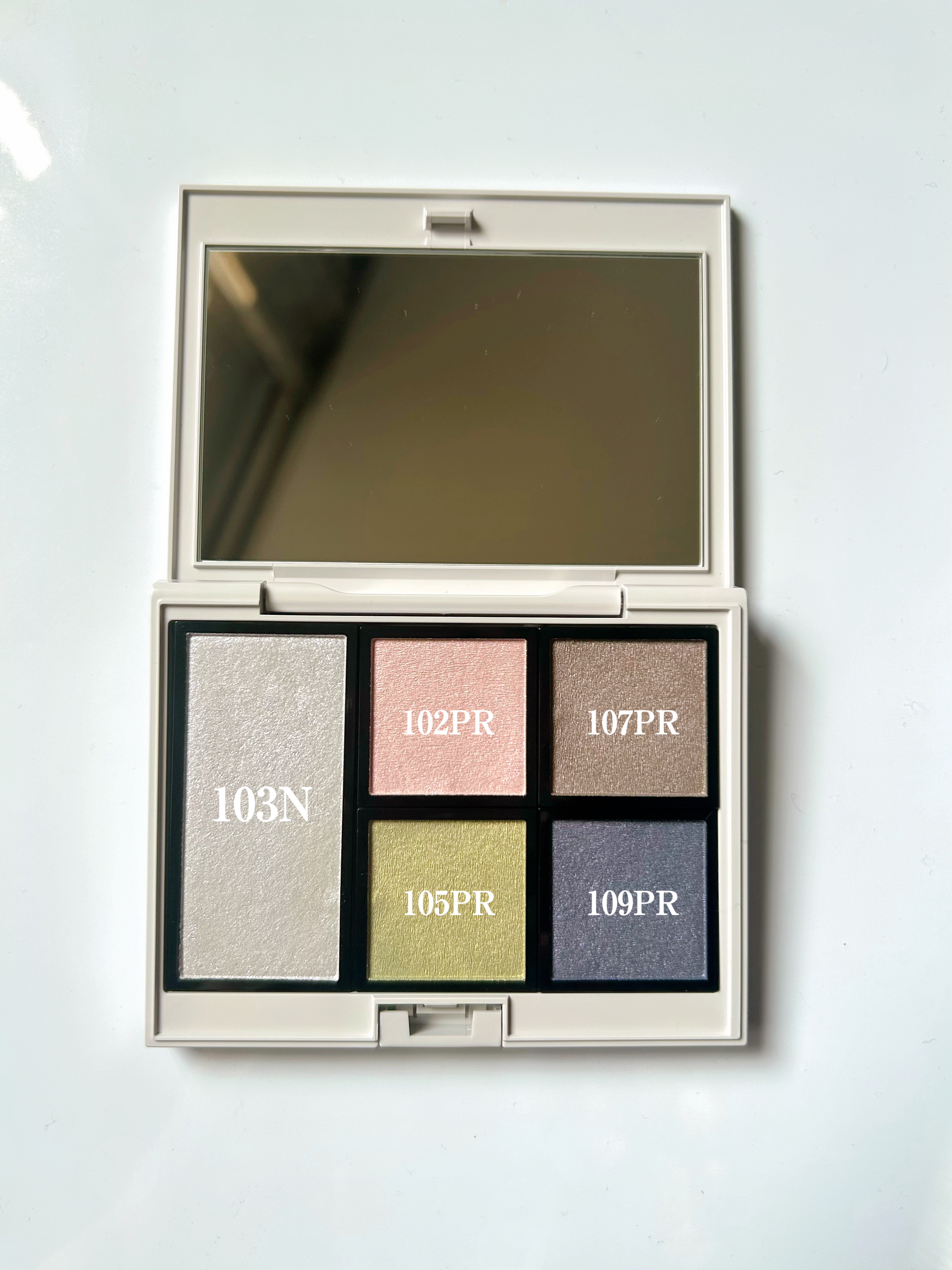 リップ オイル プランパー/ADDICTION/リップオイルを使ったクチコミ（2枚目）