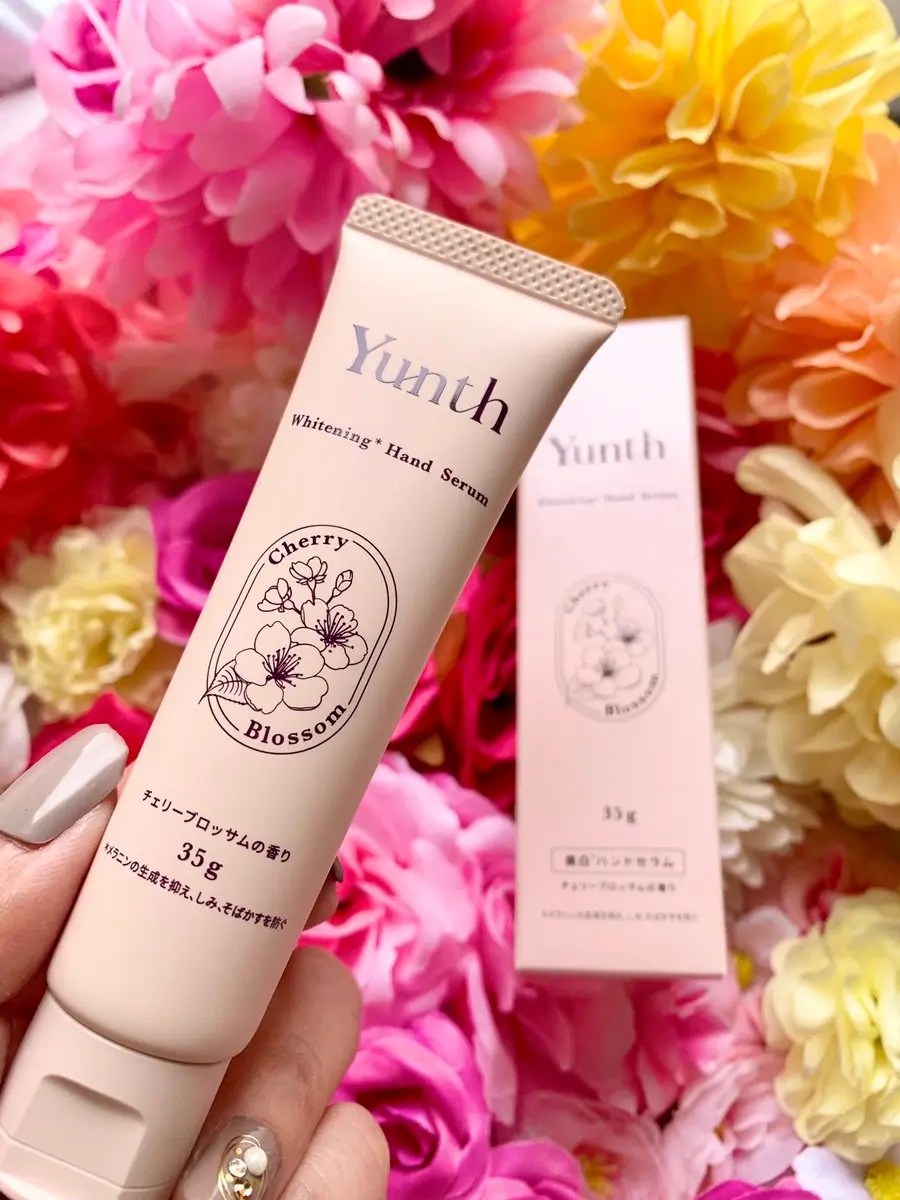 美白ハンドセラム〈ハンドクリーム〉［医薬部外品］/Yunth/ハンドクリームを使ったクチコミ（3枚目）