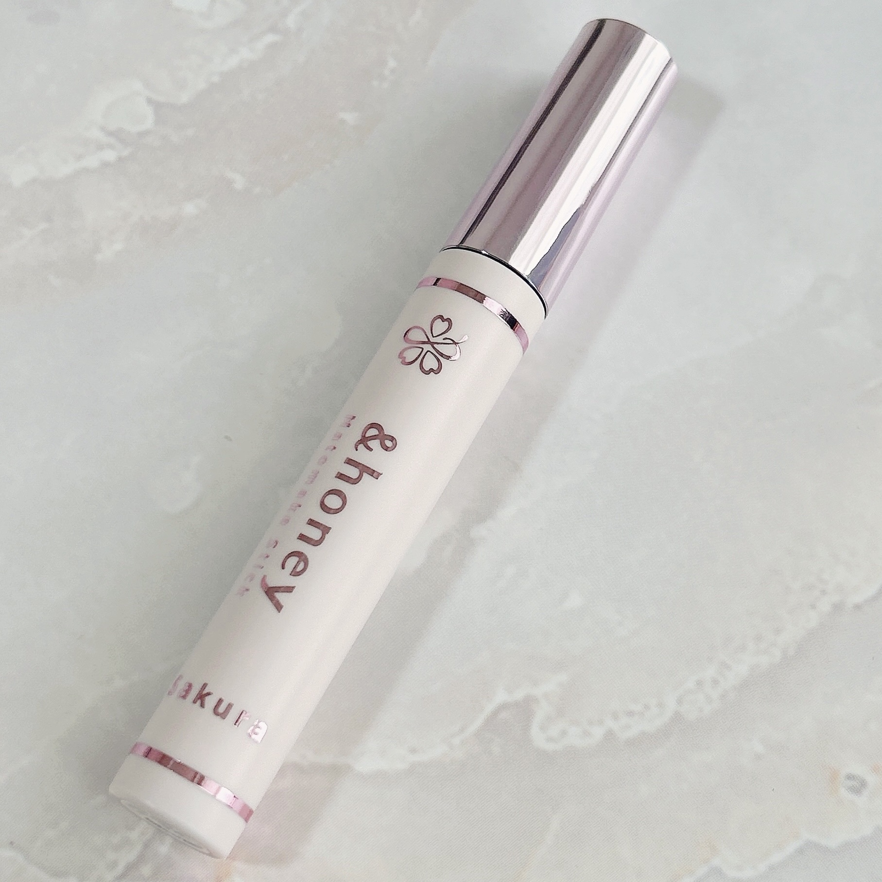 アンドハニー　サクラ　マトメイク　スティック/&honey/その他スタイリングを使ったクチコミ（2枚目）