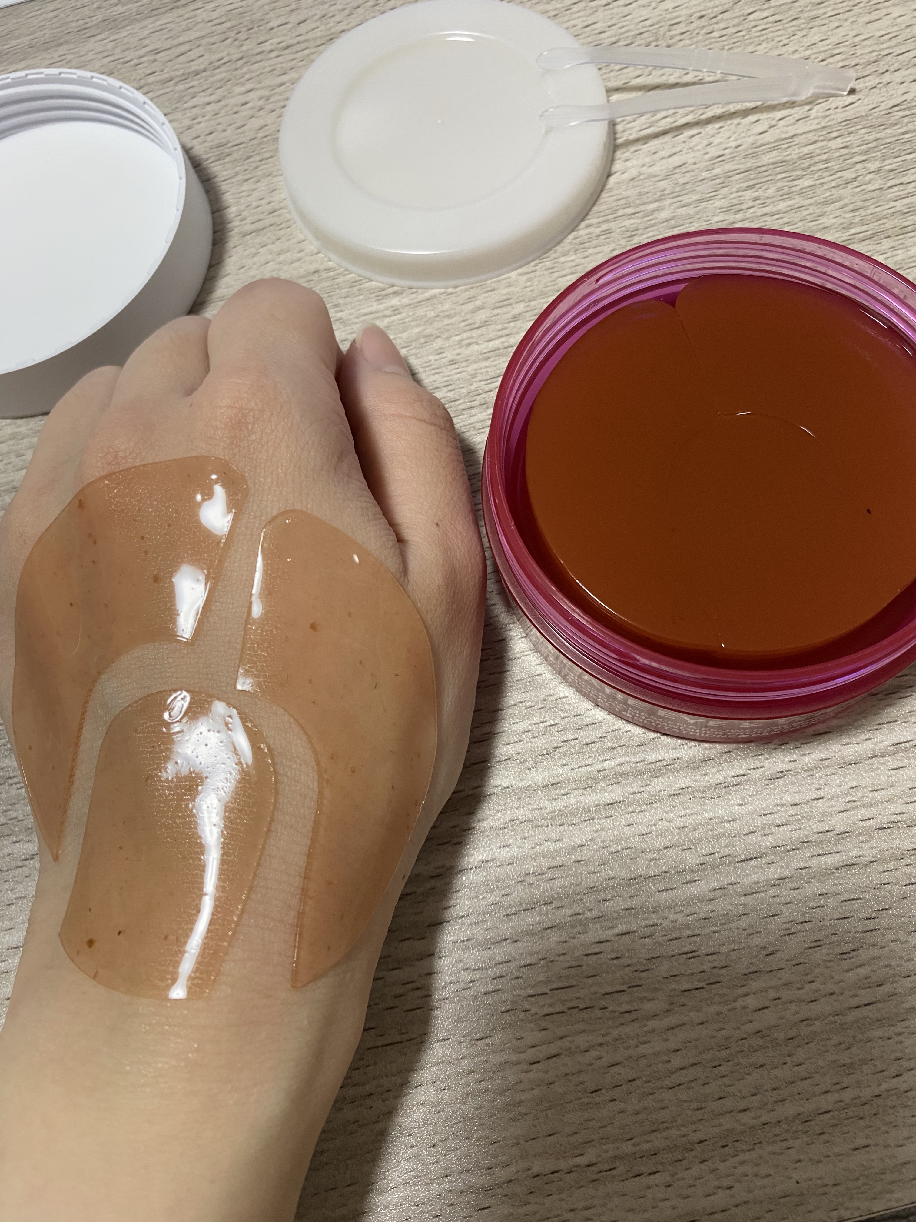 アイソイ 目元集中ケア アイゲルパッチ /ISOI/アイケア・アイクリームを使ったクチコミ（2枚目）