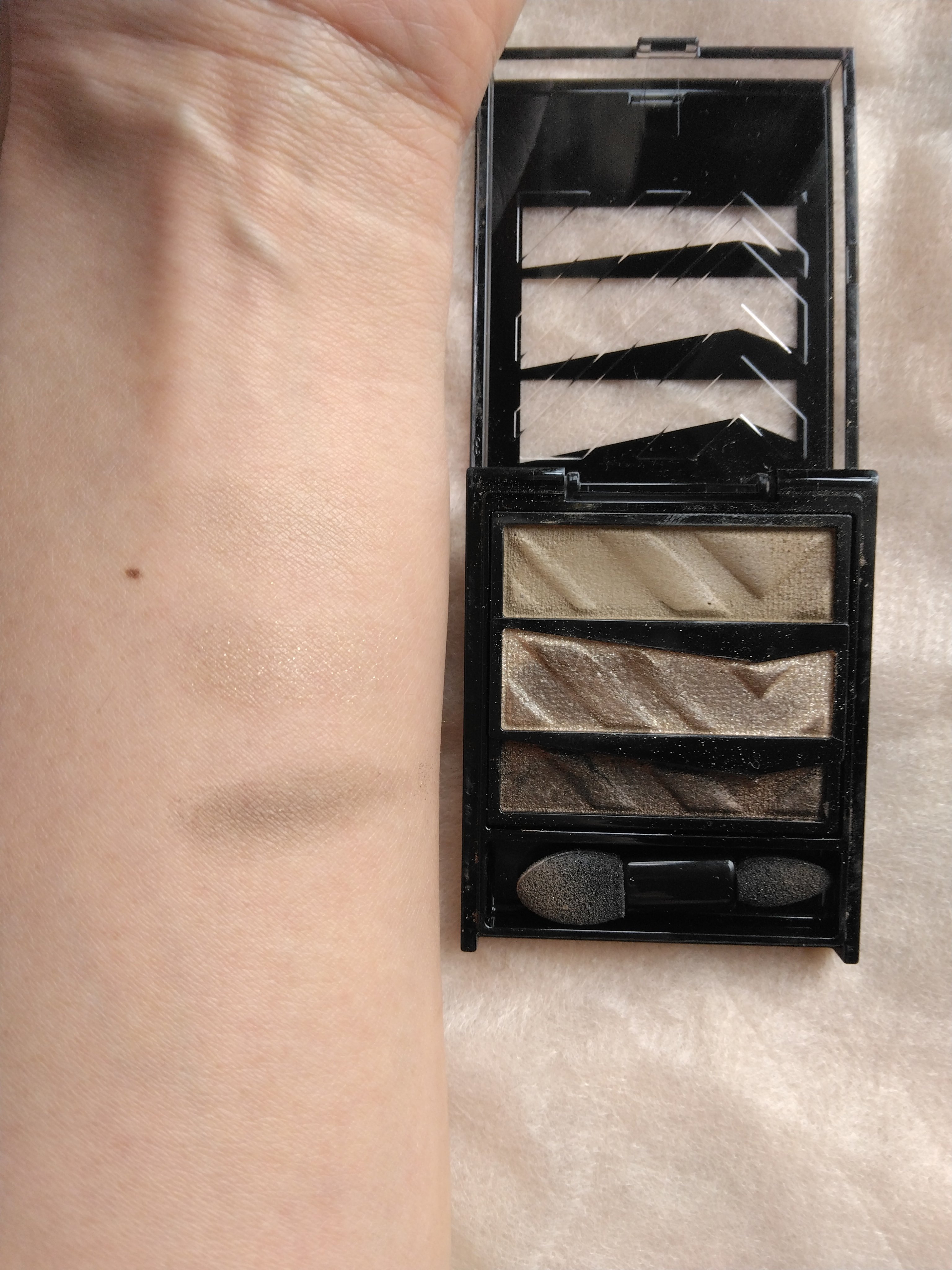 パーツリサイズシャドウ/KATE/アイシャドウパレットを使ったクチコミ（3枚目）