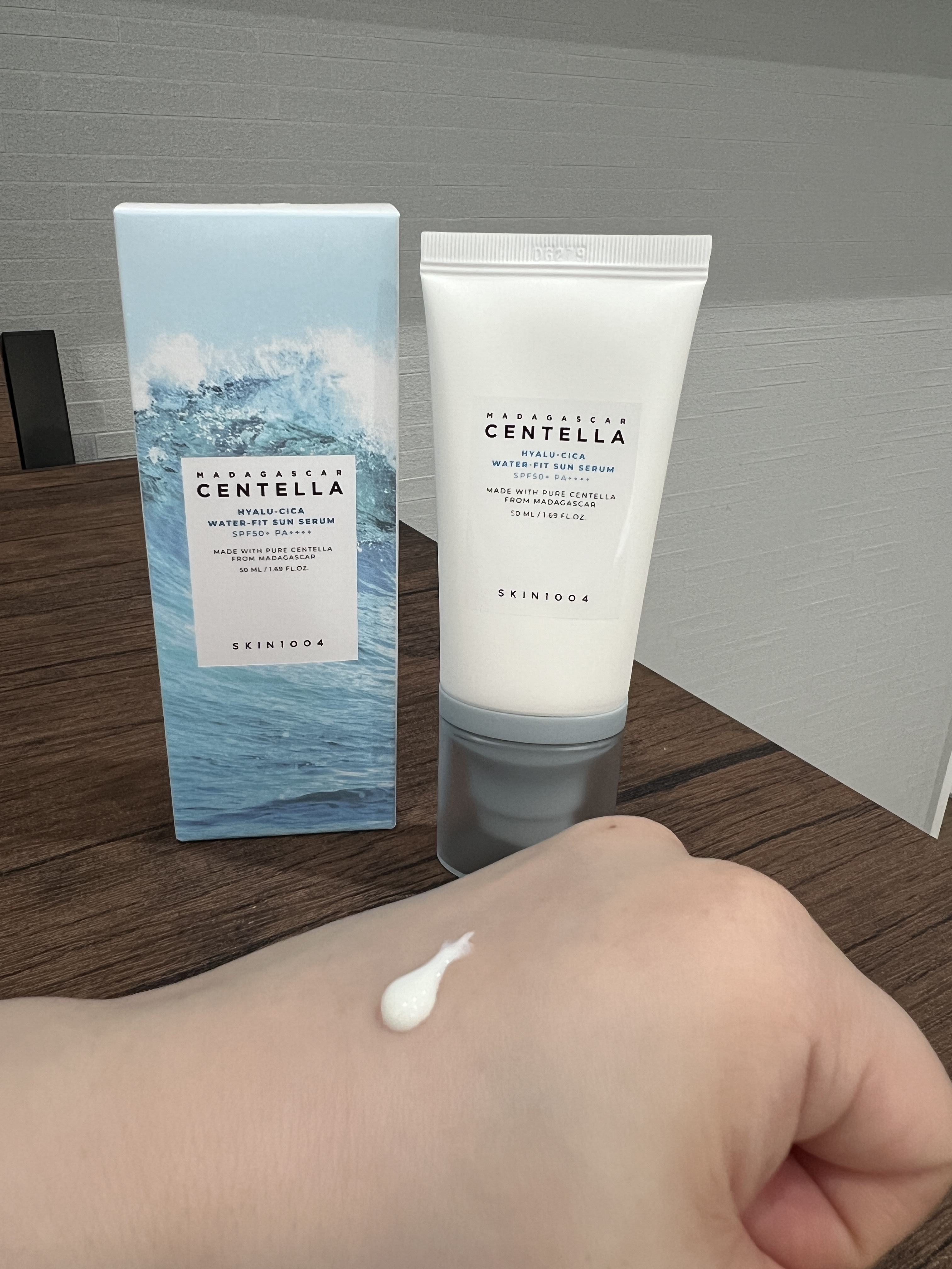 ヒアルーシカ ウォーターフィット サンセラム/SKIN1004/日焼け止めローションを使ったクチコミ（2枚目）