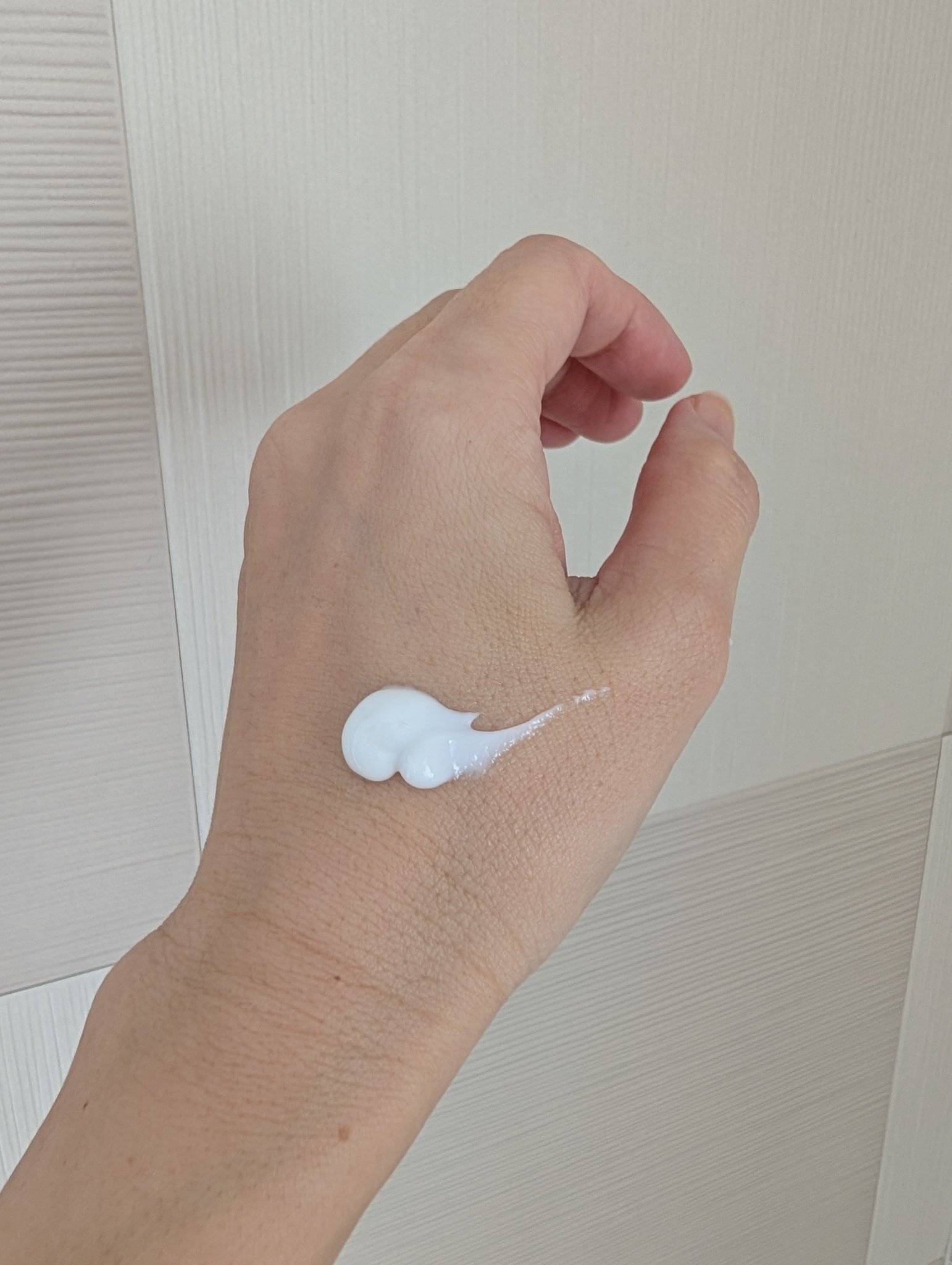 パイナップル豆乳除毛クリーム/鈴木ハーブ研究所/除毛クリームを使ったクチコミ（3枚目）