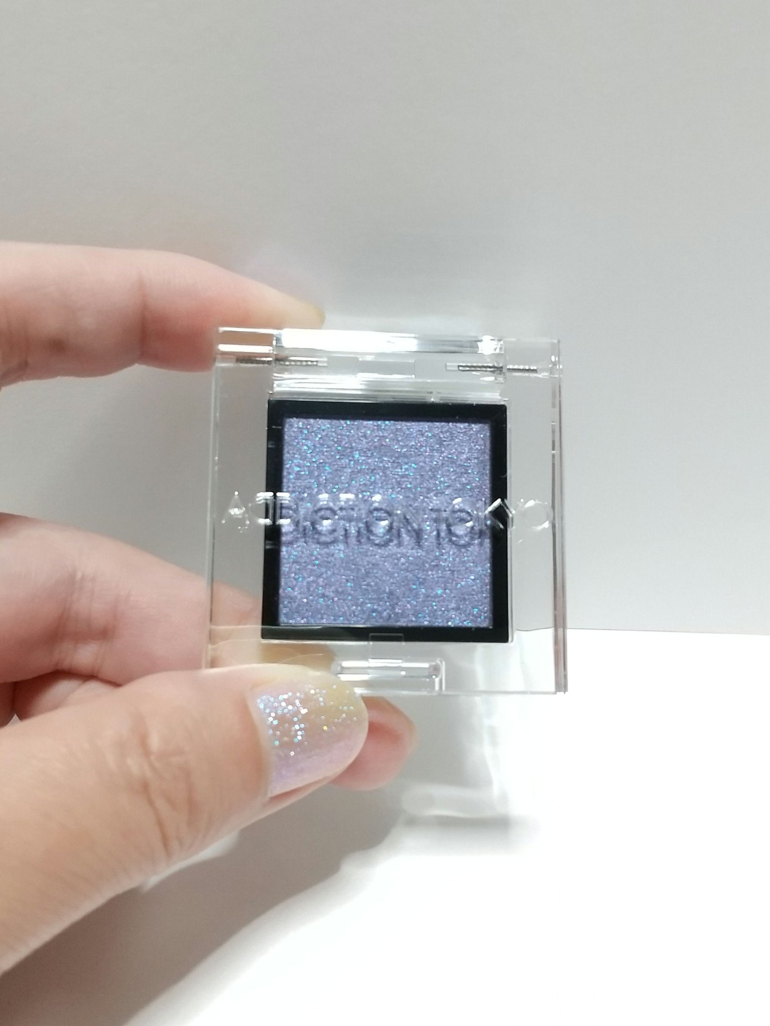  アディクション　ザ アイシャドウ プリズム/ADDICTION/単色アイシャドウを使ったクチコミ（1枚目）