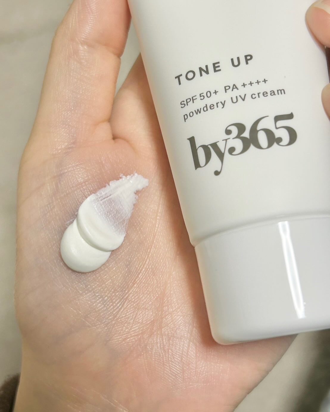 by365 パウダリーUVクリーム トーンアップ/ナリスアップ/日焼け止め・UVケアを使ったクチコミ(3枚目)