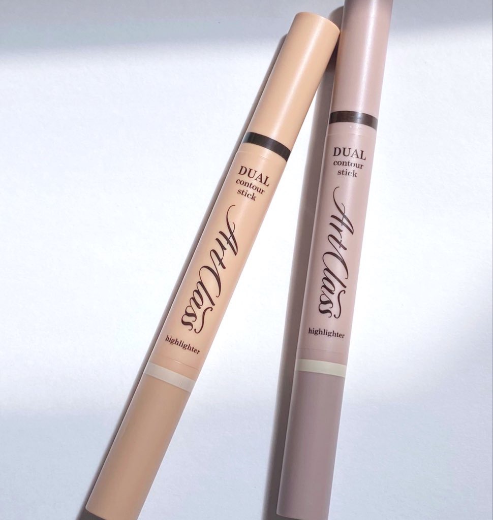 アートクラス デュアル コントゥアスティック/too cool for school/シェーディングを使ったクチコミ（1枚目）