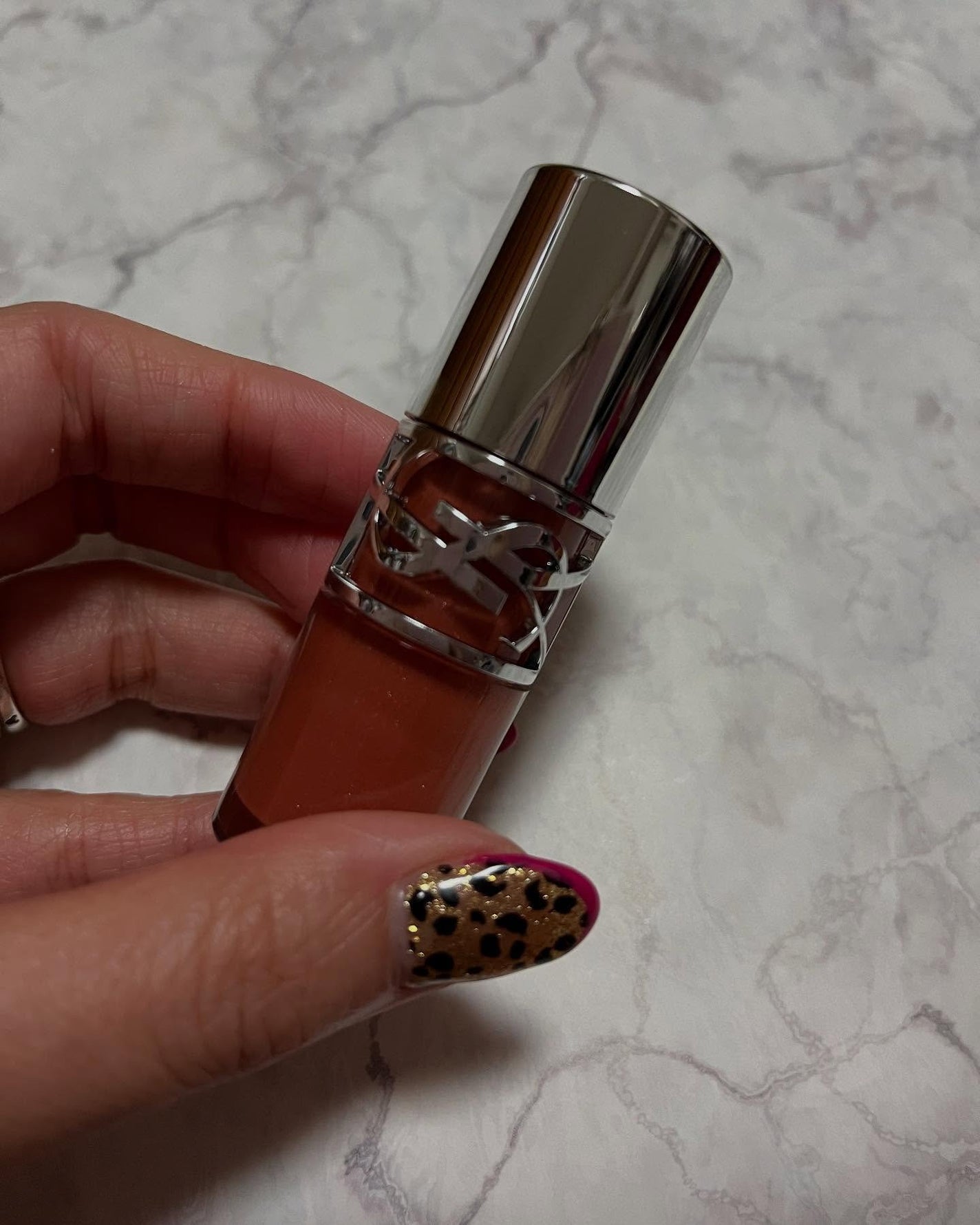 YSL ラブシャイン オイル グロス/YVES SAINT LAURENT BEAUTE/リップグロスを使ったクチコミ(2枚目)