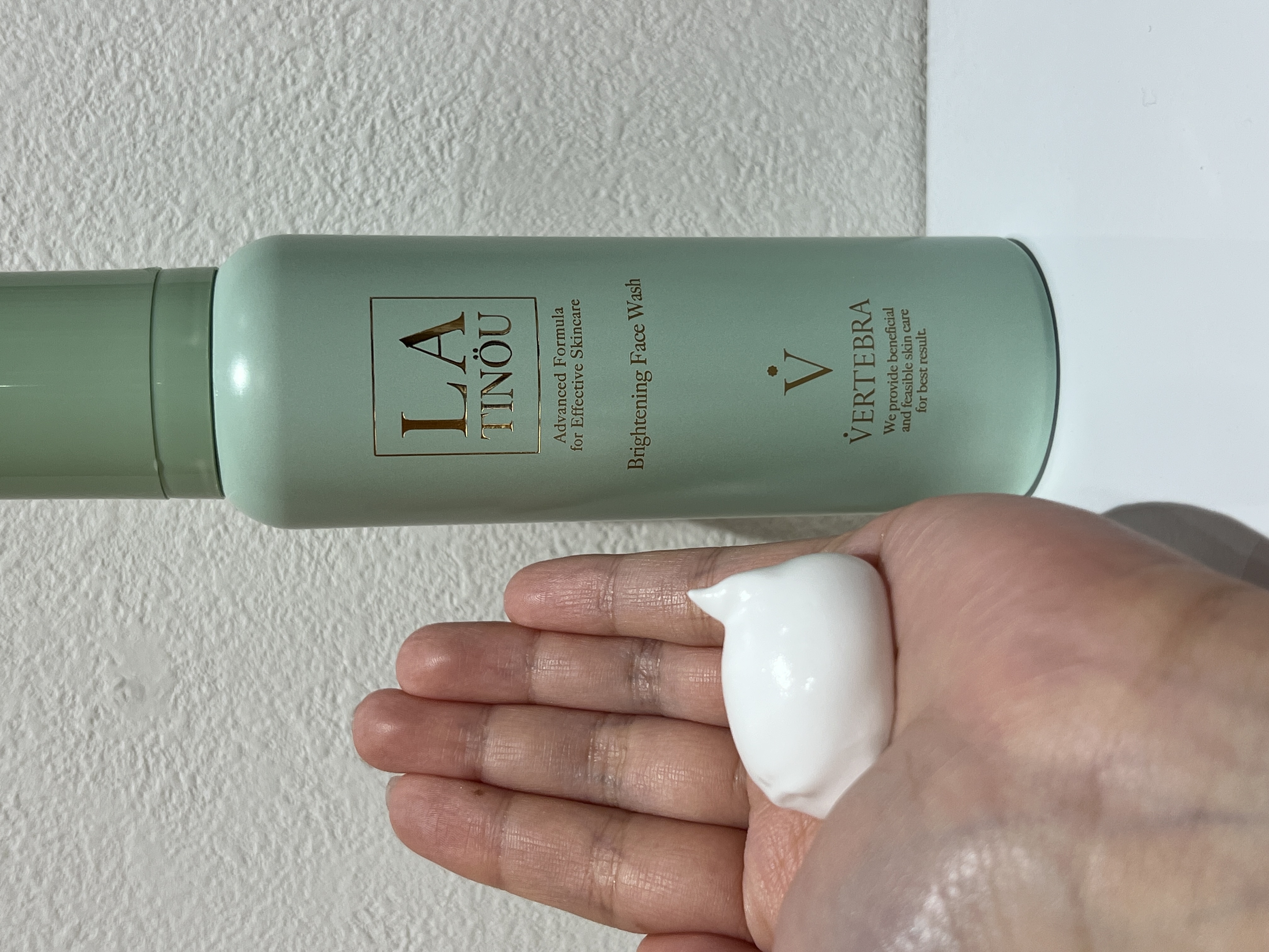 Brightening Face Wash/LATINÖU/洗顔フォームを使ったクチコミ（1枚目）