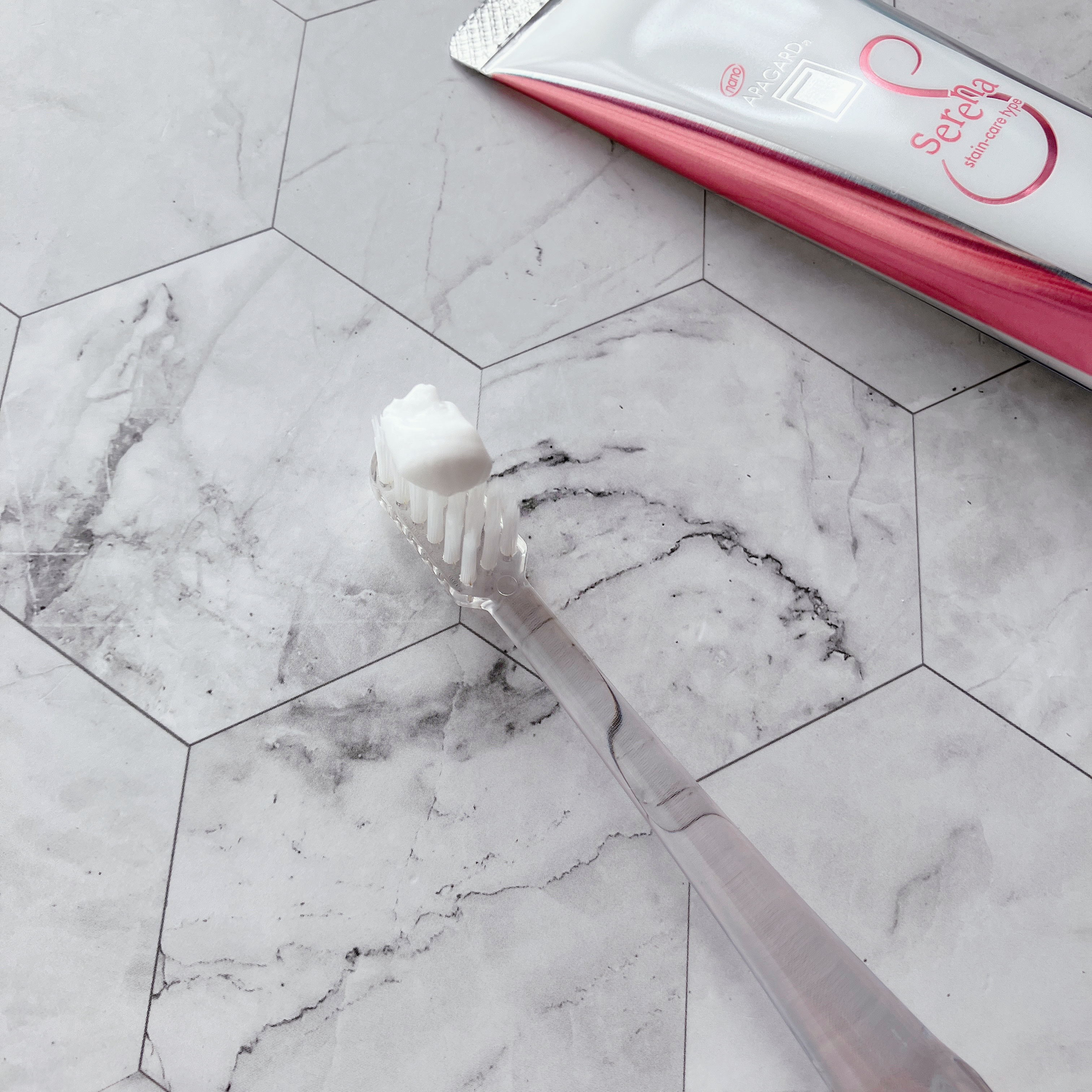 アパガードクリスタル歯ブラシ/アパガード/歯ブラシを使ったクチコミ（2枚目）