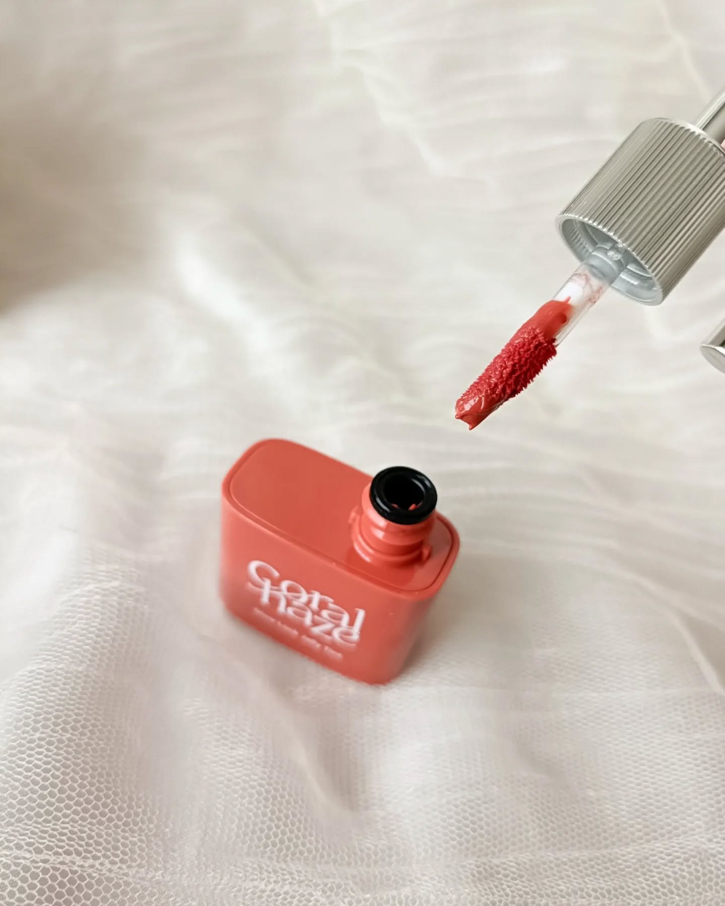 ボリューマイジングフォンデュリップ/Coralhaze/口紅を使ったクチコミ（3枚目）