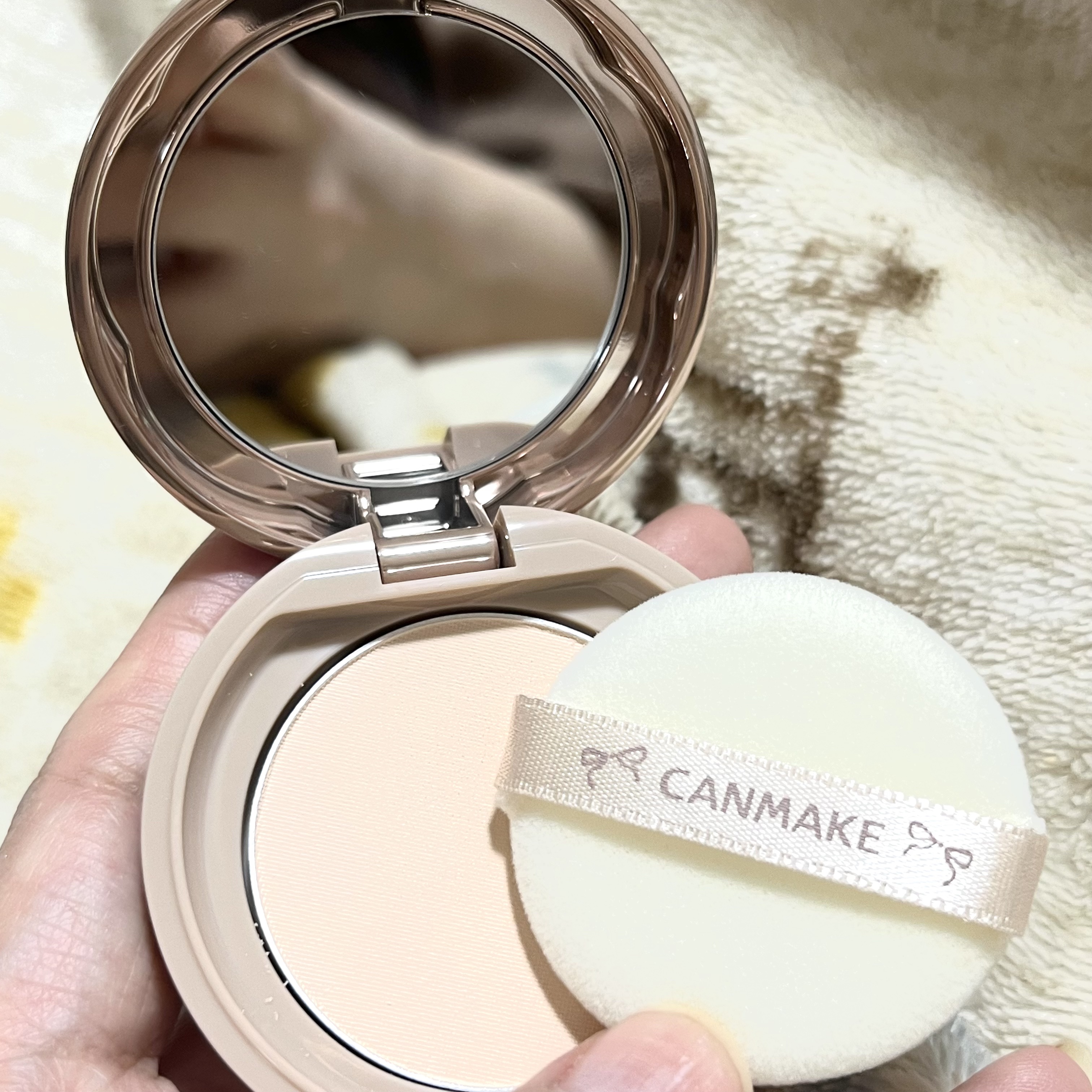 マシュマロフィニッシュパウダー mini/キャンメイク/フェイスパウダーを使ったクチコミ（3枚目）