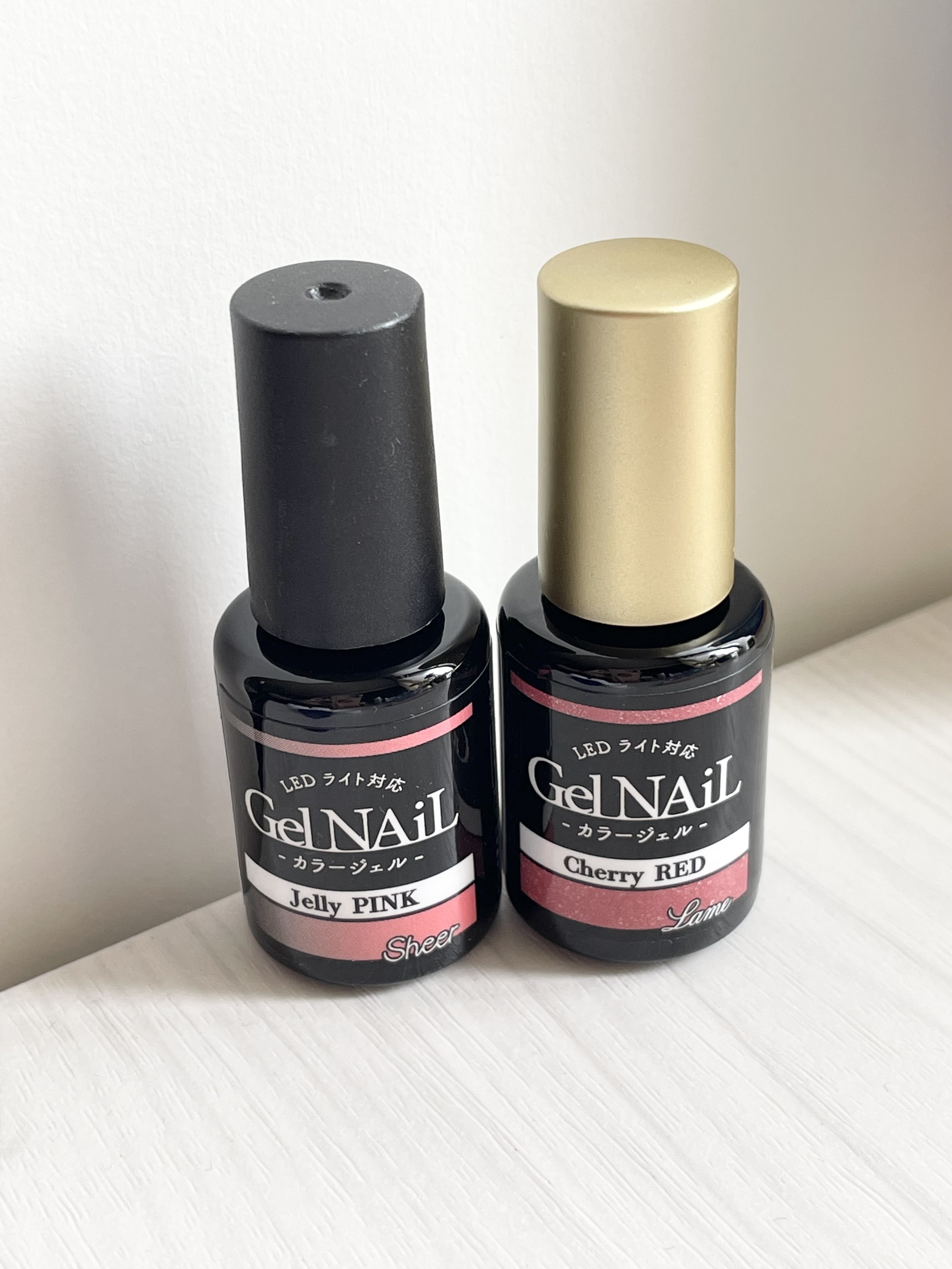 ジェルネイル チェリーレッド/セリア/ジェルネイルを使ったクチコミ（2枚目）