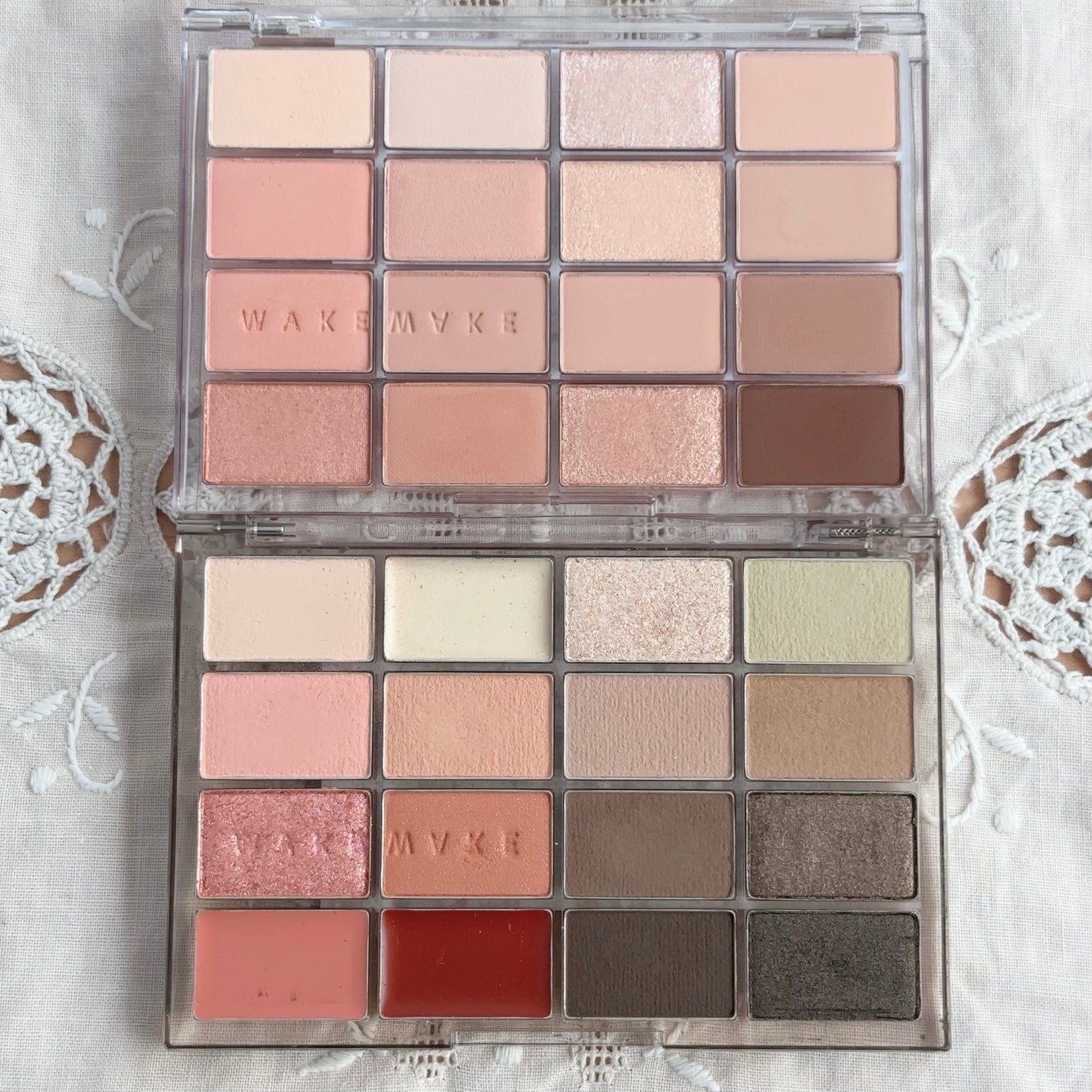 ソフトブラーリングアイパレット/wakemake/アイシャドウパレットを使ったクチコミ(4枚目)