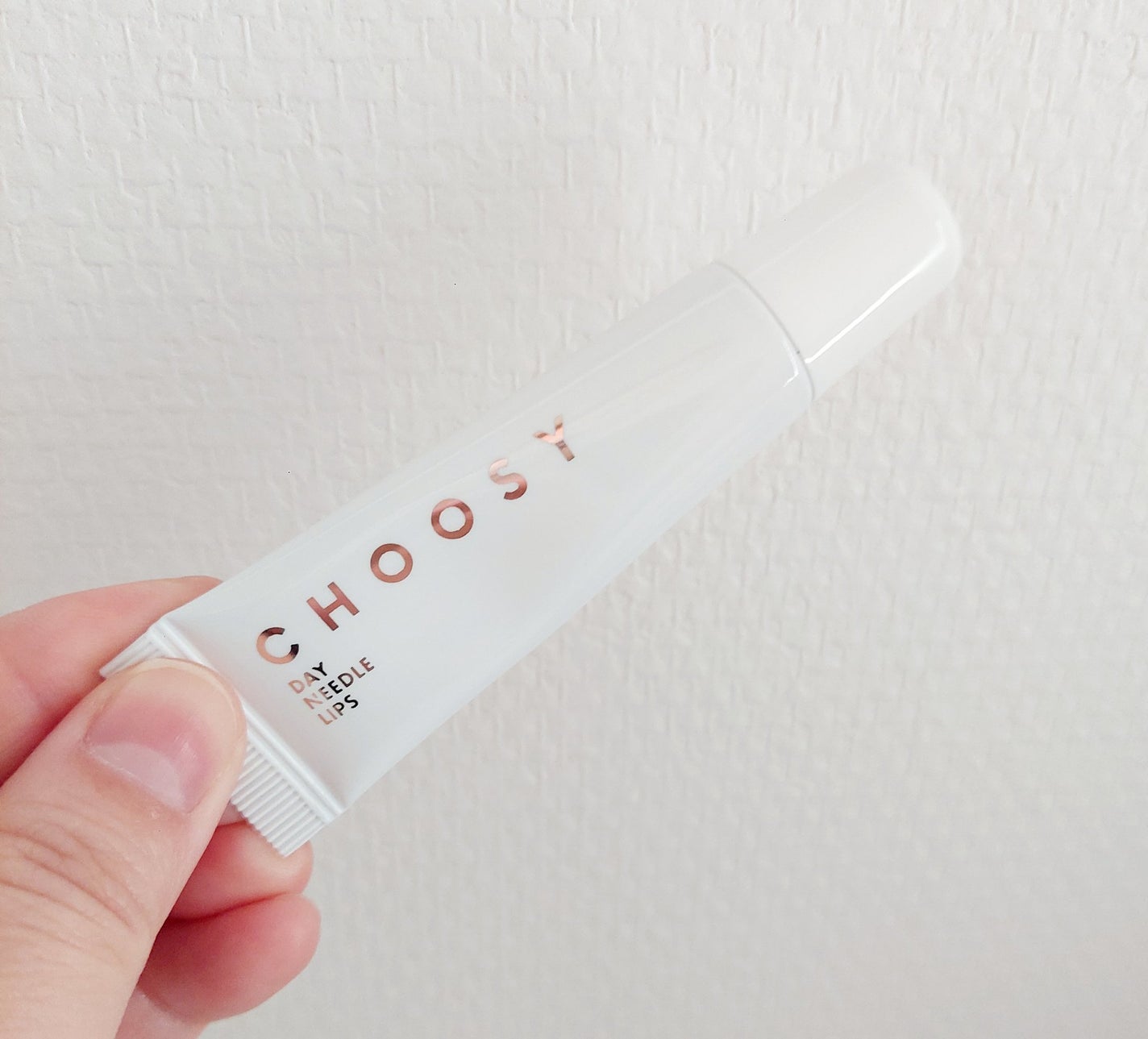 puni on LIPS 「CHOOSYデイニードルリップ唇に欲しいケアがこれ1本で完結!..」(3枚目)