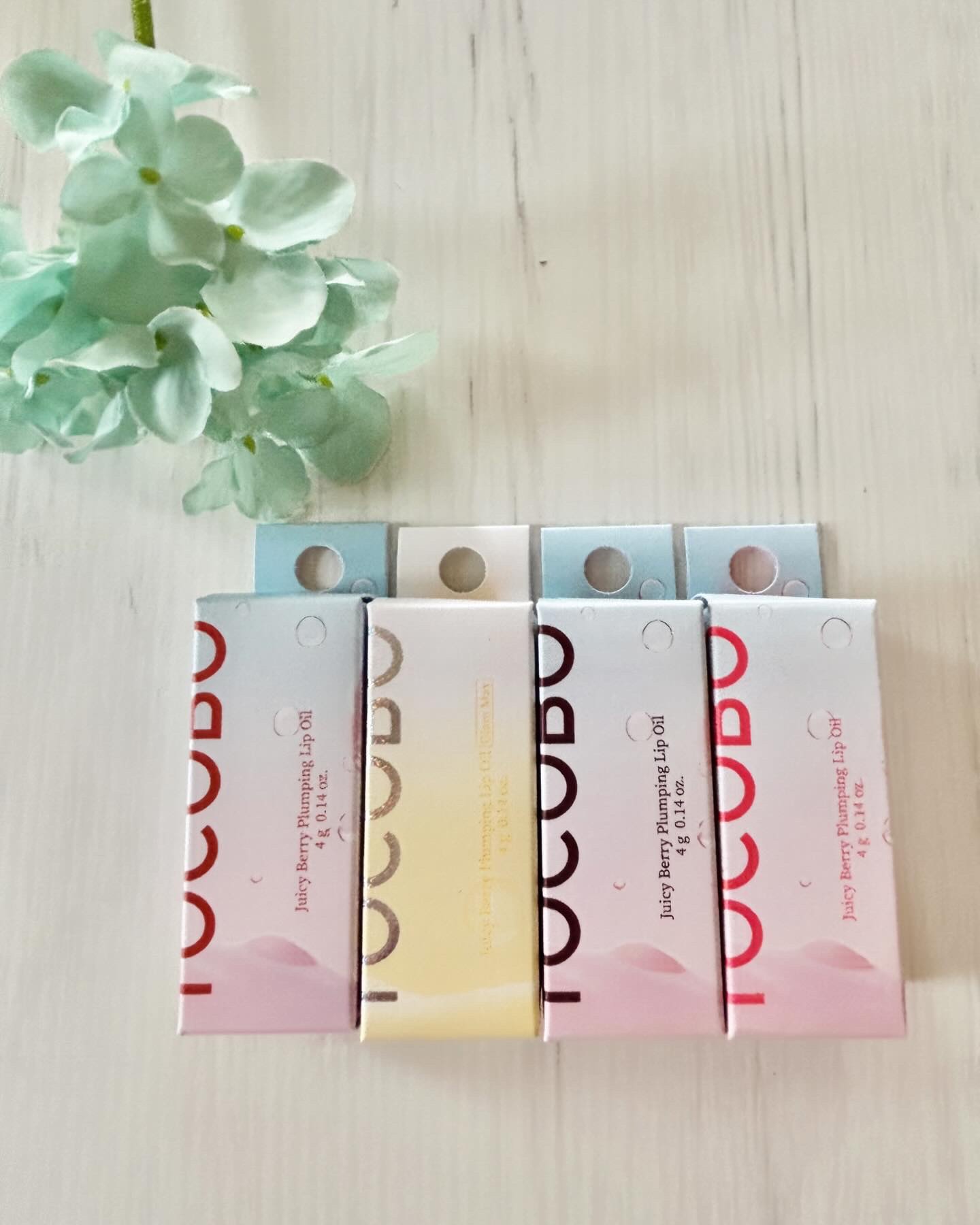 ジューシーベリープランピングリップオイル/TOCOBO/リップグロスを使ったクチコミ（2枚目）