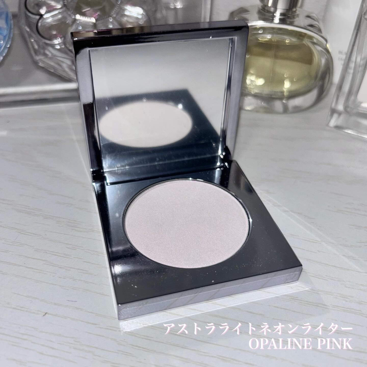 アストラライト ネオンライター/Ameli/パウダーハイライトを使ったクチコミ（2枚目）