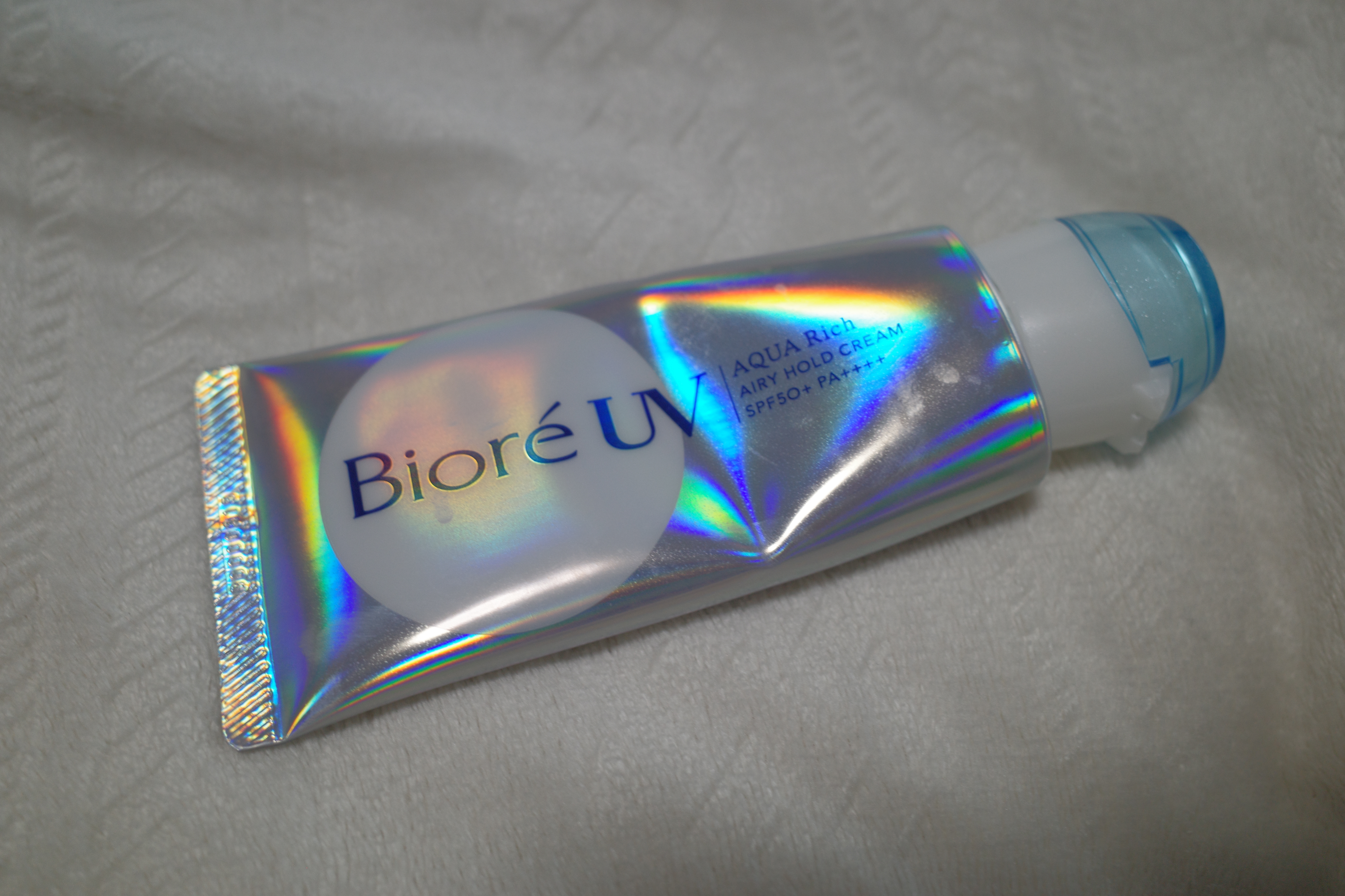 アクアリッチ エアリーホールドクリーム（呼吸感ベールUV）/ビオレ/日焼け止めクリームを使ったクチコミ（1枚目）