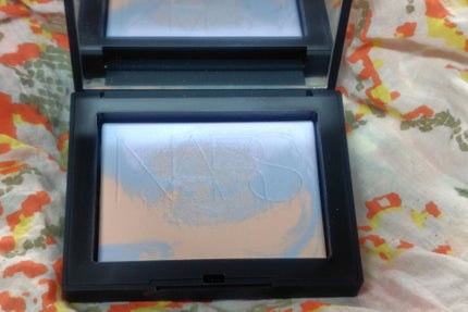 ライトリフレクティング プリズマティックパウダー/NARS/プレストパウダーを使ったクチコミ(1枚目)