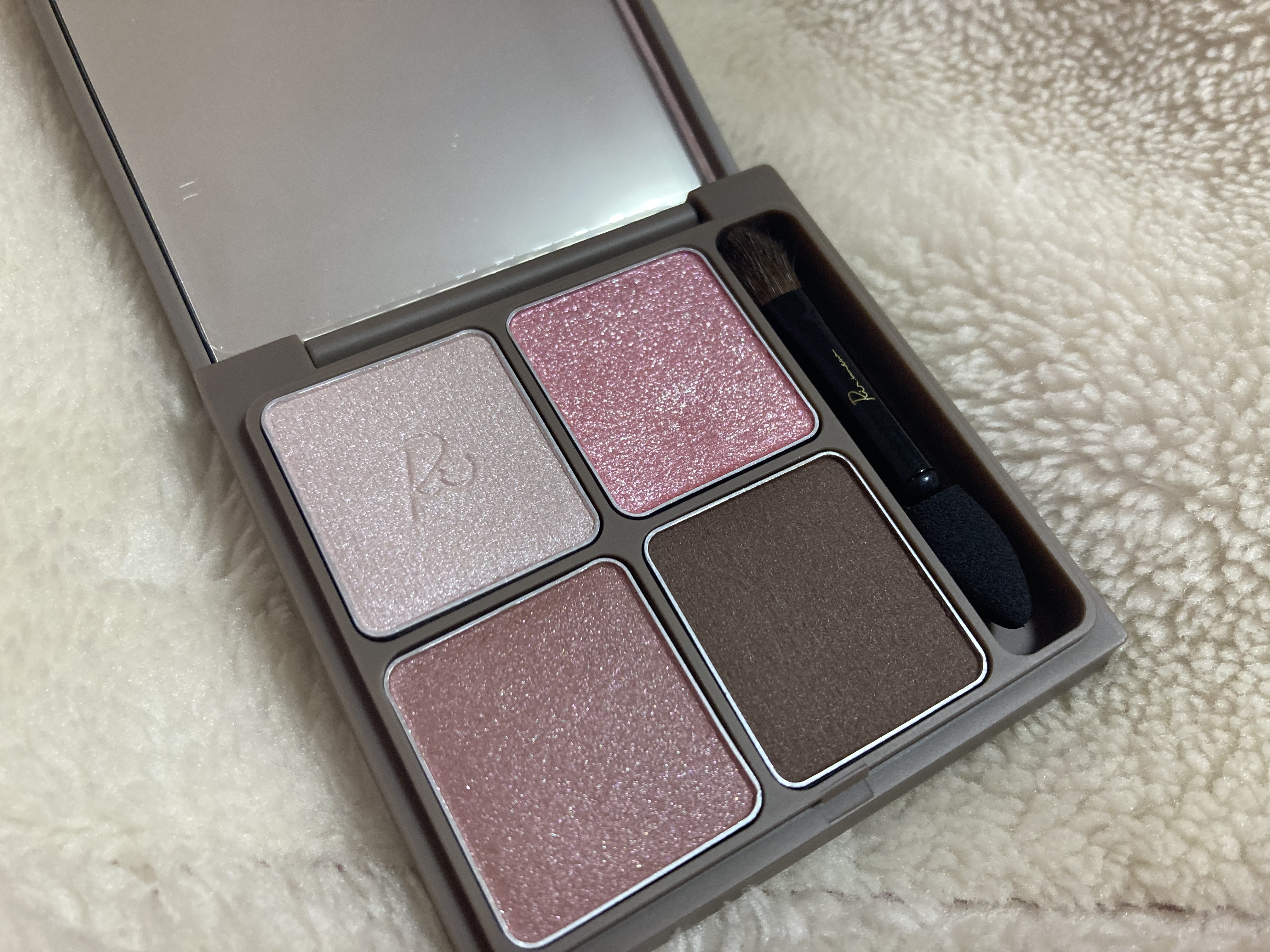 インザミラーアイパレット 05 ピンクスワン/Ririmew/アイシャドウパレットを使ったクチコミ（2枚目）