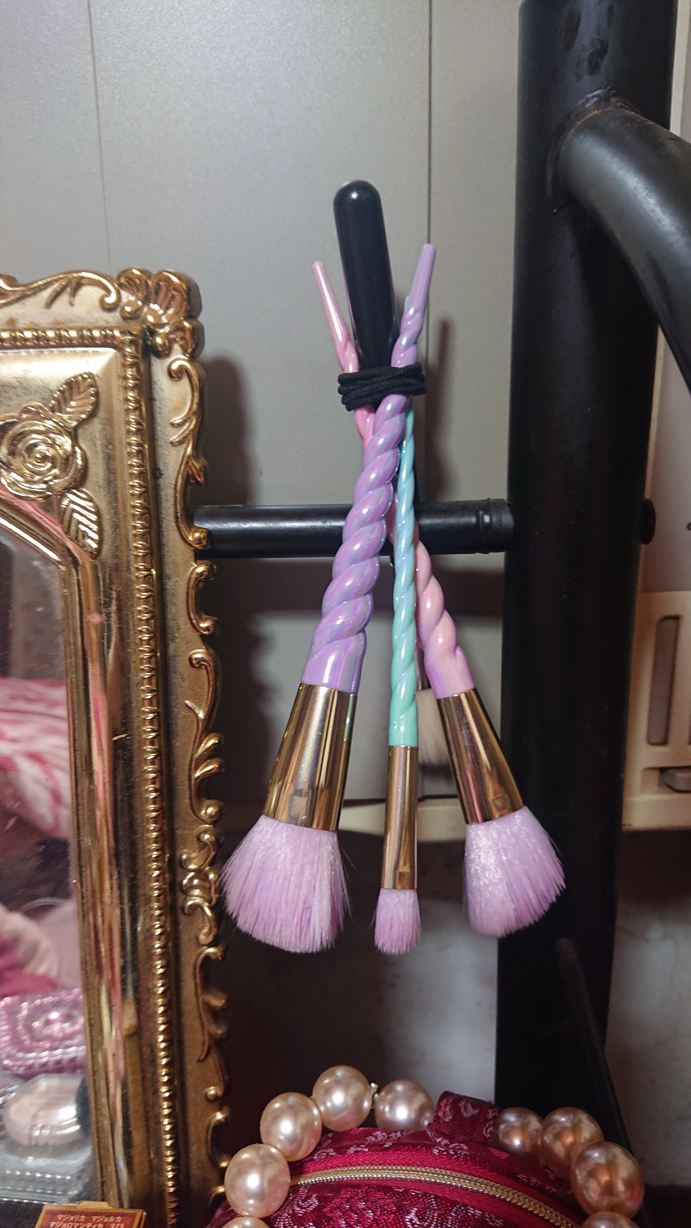 ダイソー アイシャドウブラシMM/DAISO/メイクブラシを使ったクチコミ（1枚目）