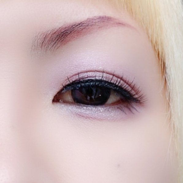 マルチカラーバリエーション マット/チャコット・コスメティクス/単色アイシャドウを使ったクチコミ(5枚目)