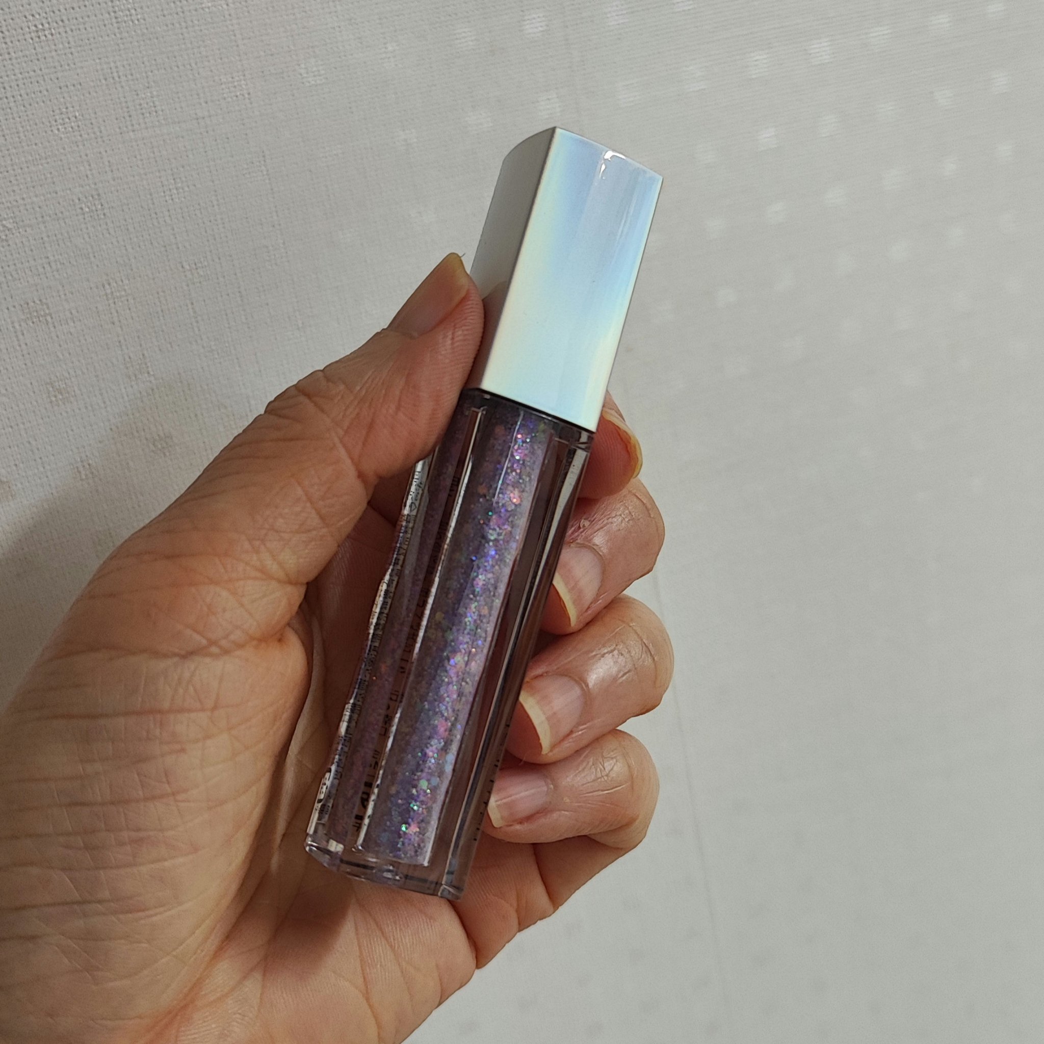 ダイヤモンドシリーズ 星空リキッドアイシャドウ 13ステンドグラス/ZEESEA/リキッドアイシャドウを使ったクチコミ（1枚目）