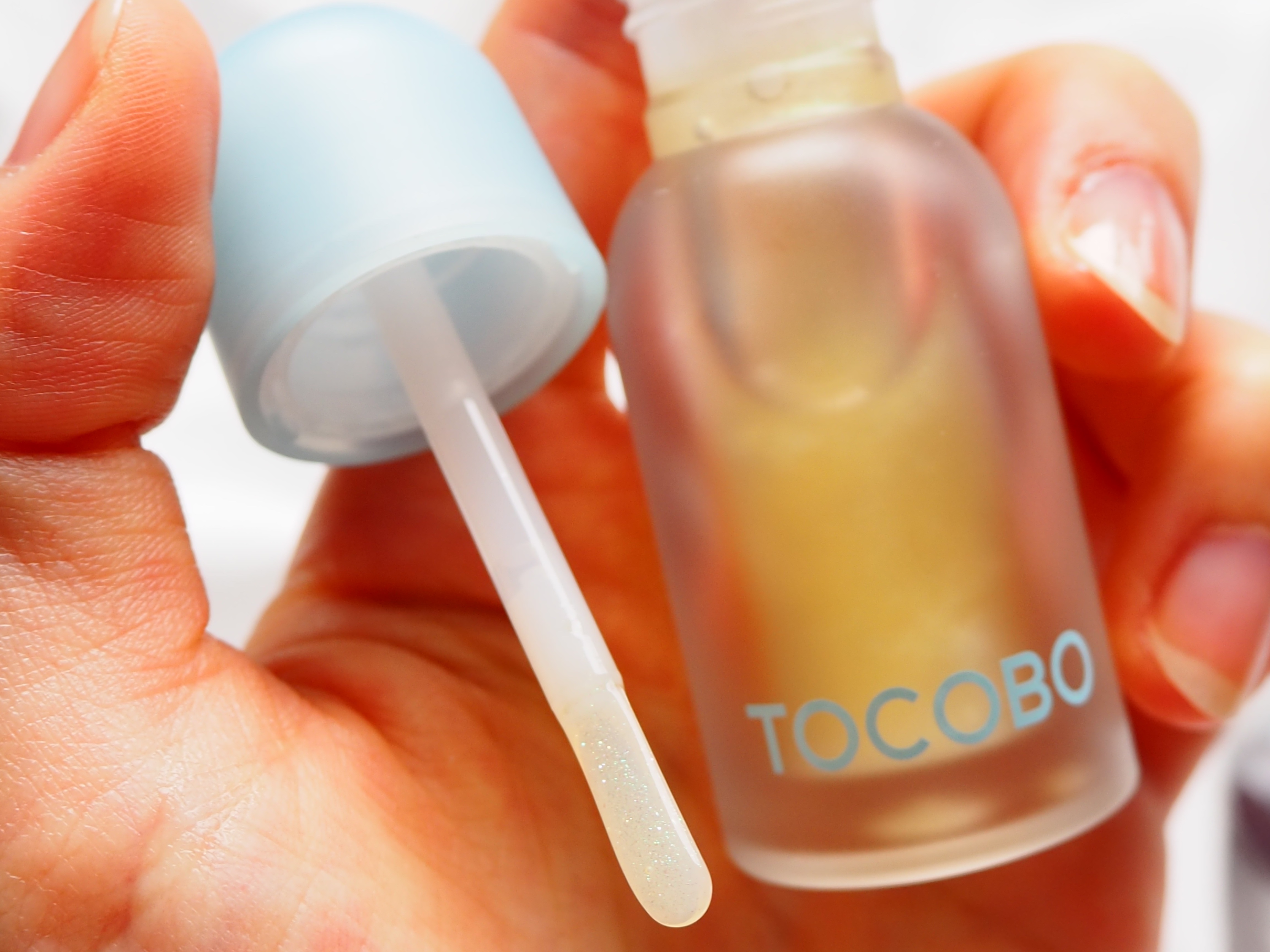 ジューシーベリープランピングリップオイル/TOCOBO/リップグロスを使ったクチコミ（3枚目）