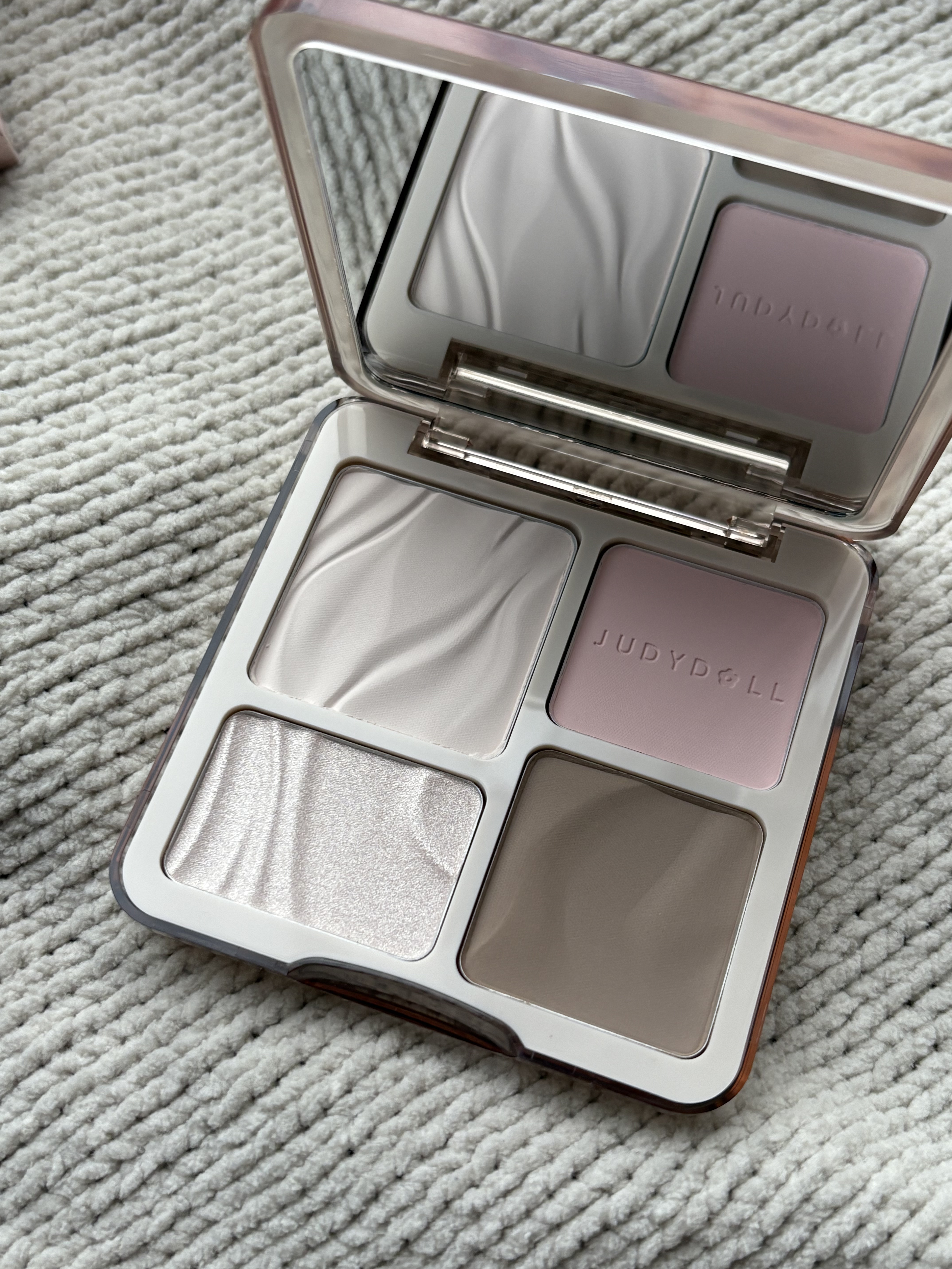 JUDYDOLL メリハリマスターパレット/JUDYDOLL/パウダーハイライトを使ったクチコミ（1枚目）