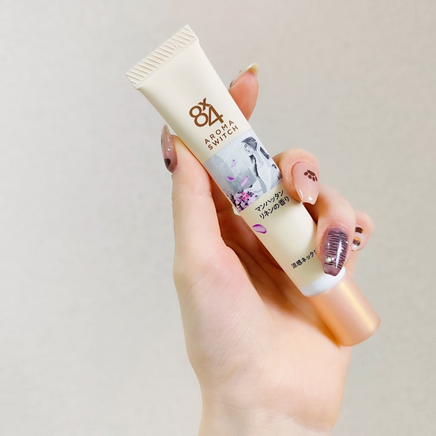 8x4 アロマスイッチ 涼感ネックジェル マンハッタンリネンの香り/8x4/デオドラント・制汗剤を使ったクチコミ(6枚目)