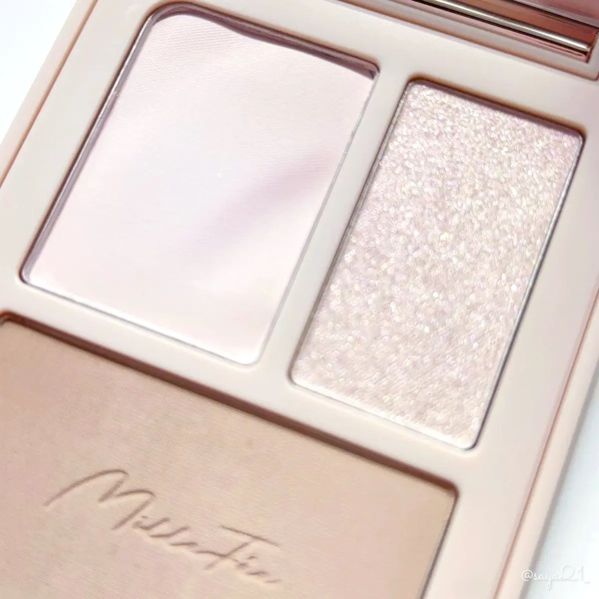 チート顔コントゥアパレット/MilleFée/パウダーハイライトを使ったクチコミ（2枚目）