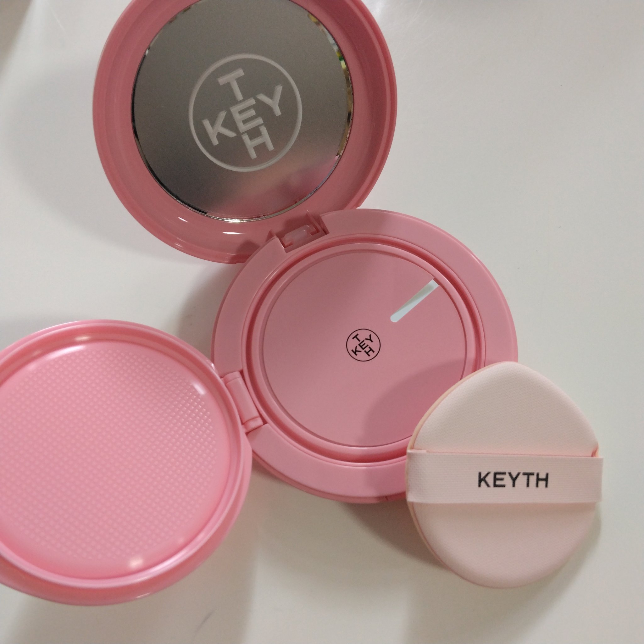 ピンクマグネットクッション/KEYTH/クッションファンデーションを使ったクチコミ（2枚目）