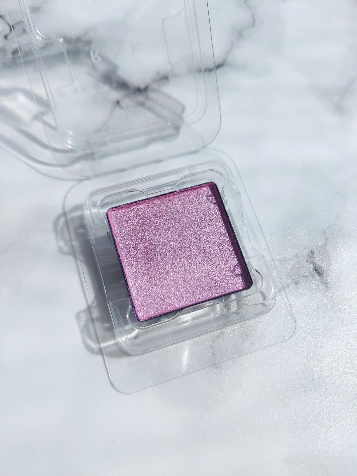 RMK インフィニシェイド シングル アイシャドウ/RMK/単色アイシャドウを使ったクチコミ(4枚目)