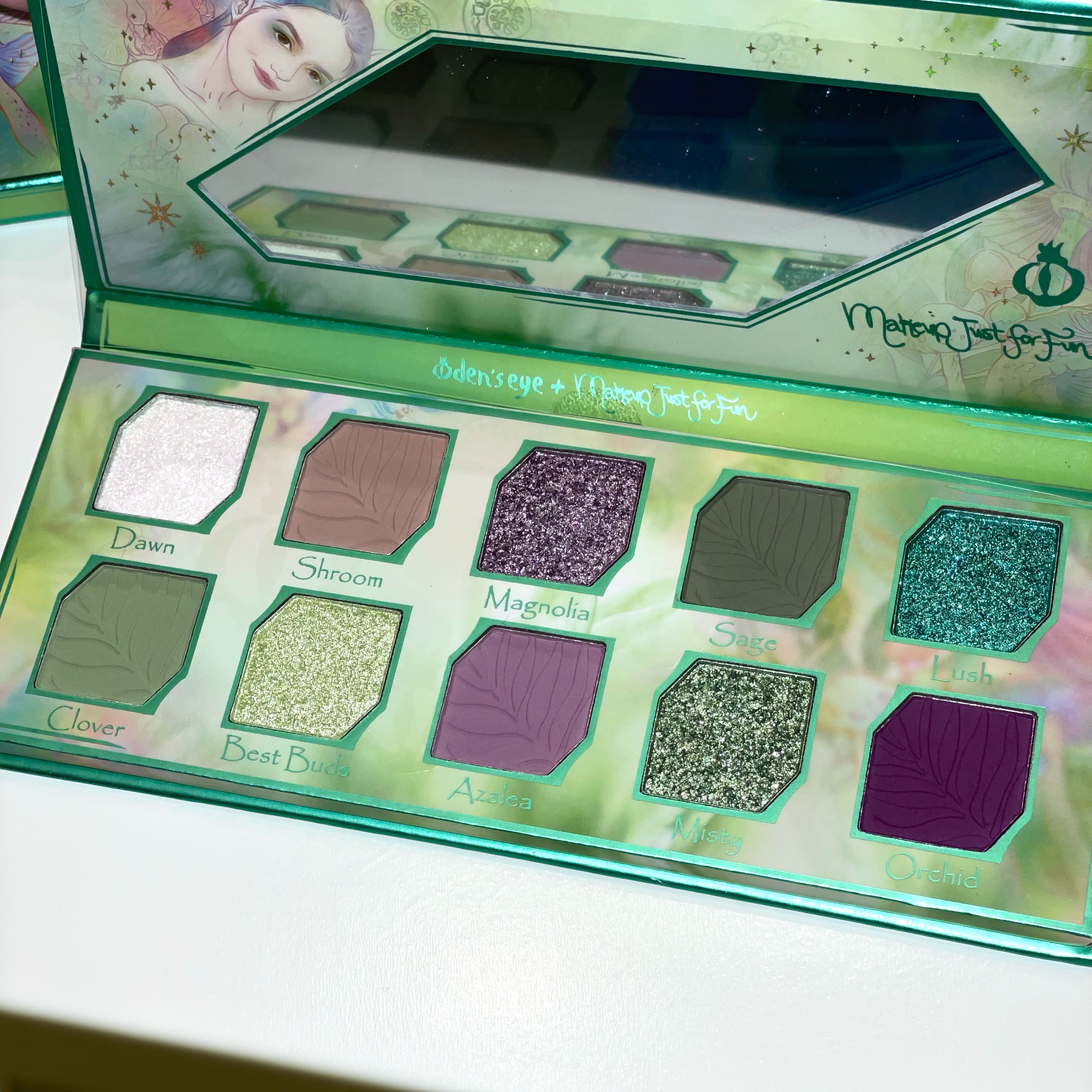 Creme Gel Liner/ColourPop/ペンシルアイライナーを使ったクチコミ（3枚目）