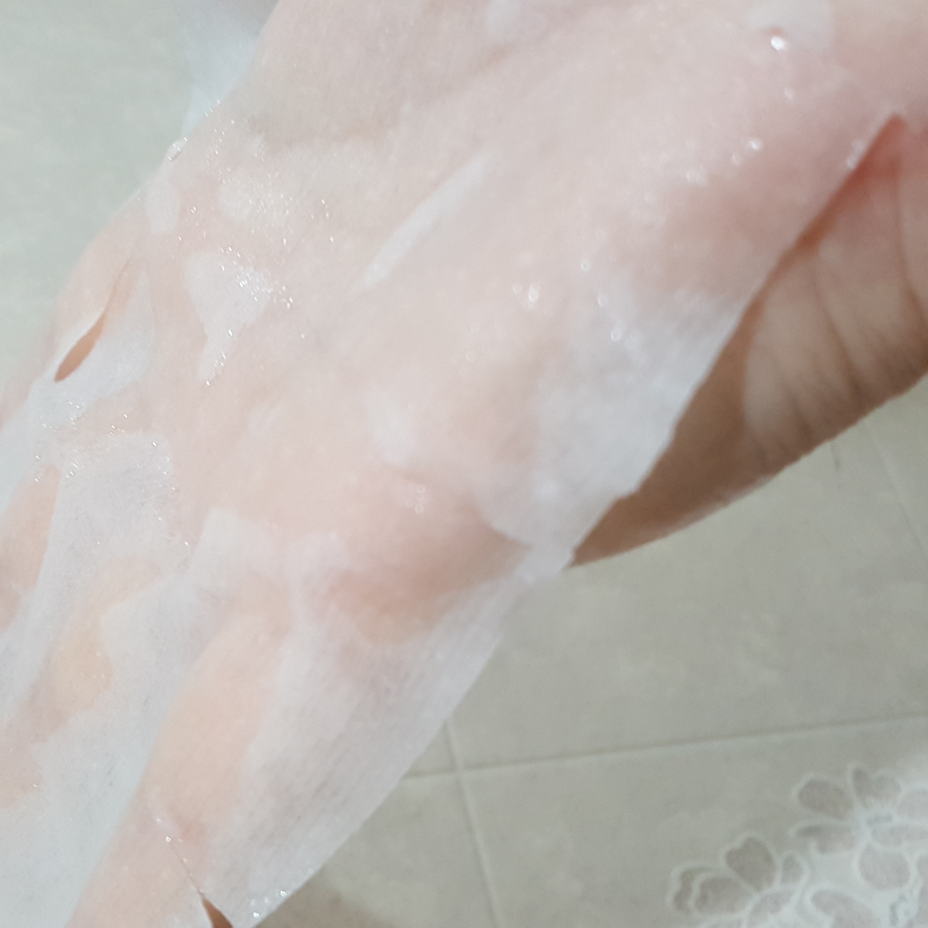 イミニ リペアチャージマスク（首用）/imini/ネック・デコルテケアを使ったクチコミ（2枚目）