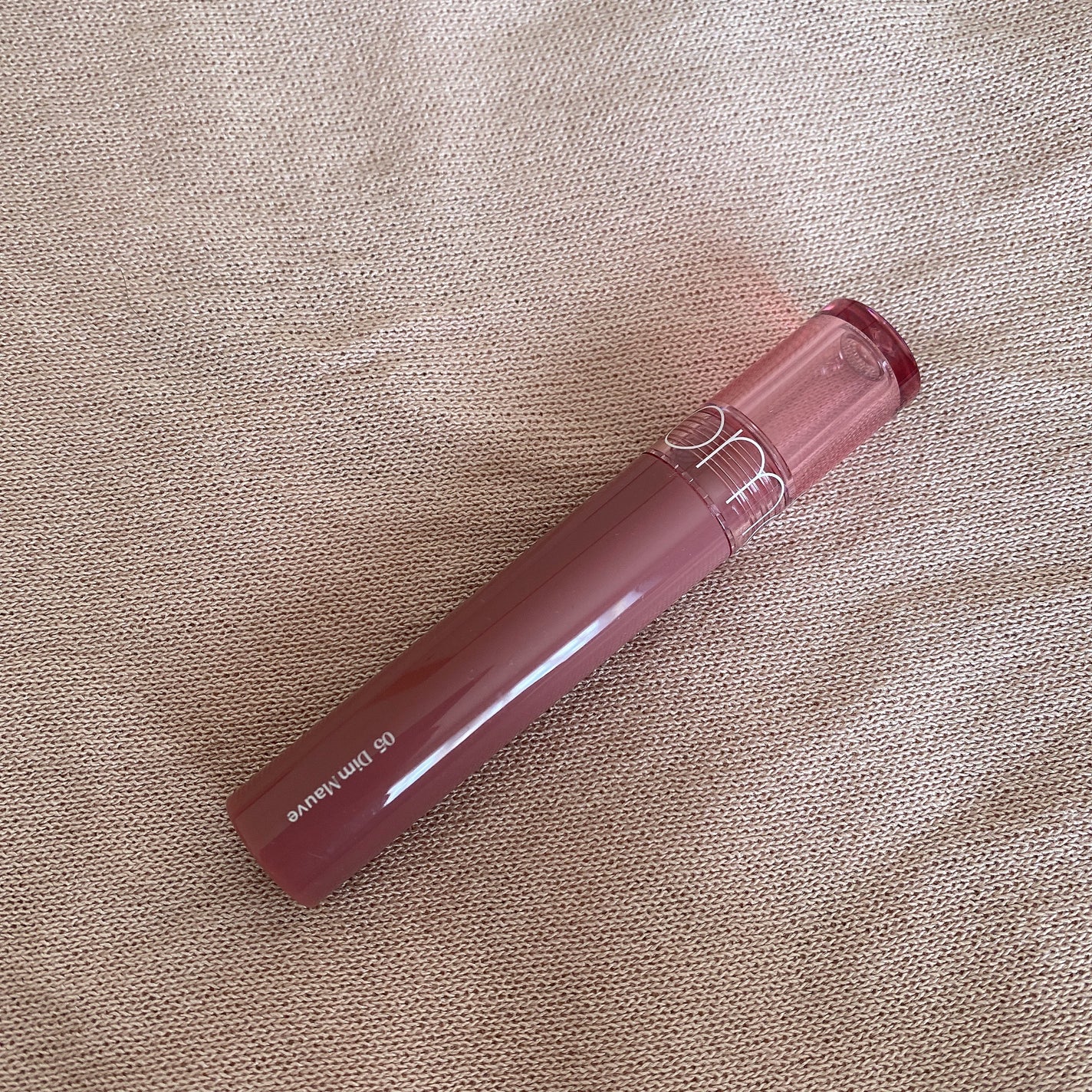 グラスティングカラーグロス/rom&nd/リップグロスを使ったクチコミ(1枚目)