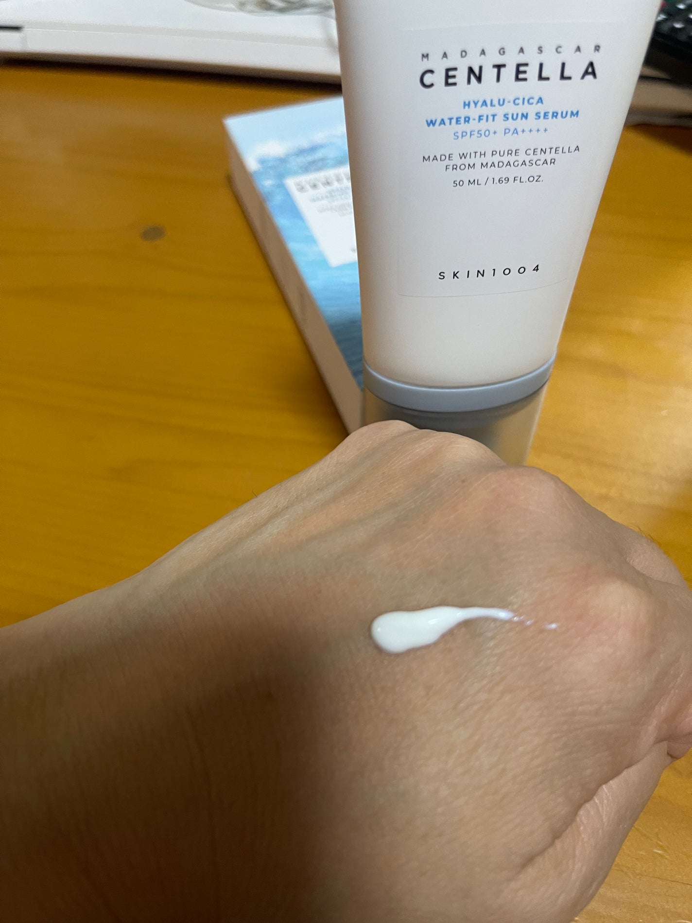ヒアルーシカ ウォーターフィット サンセラム/SKIN1004/日焼け止めローションを使ったクチコミ(2枚目)