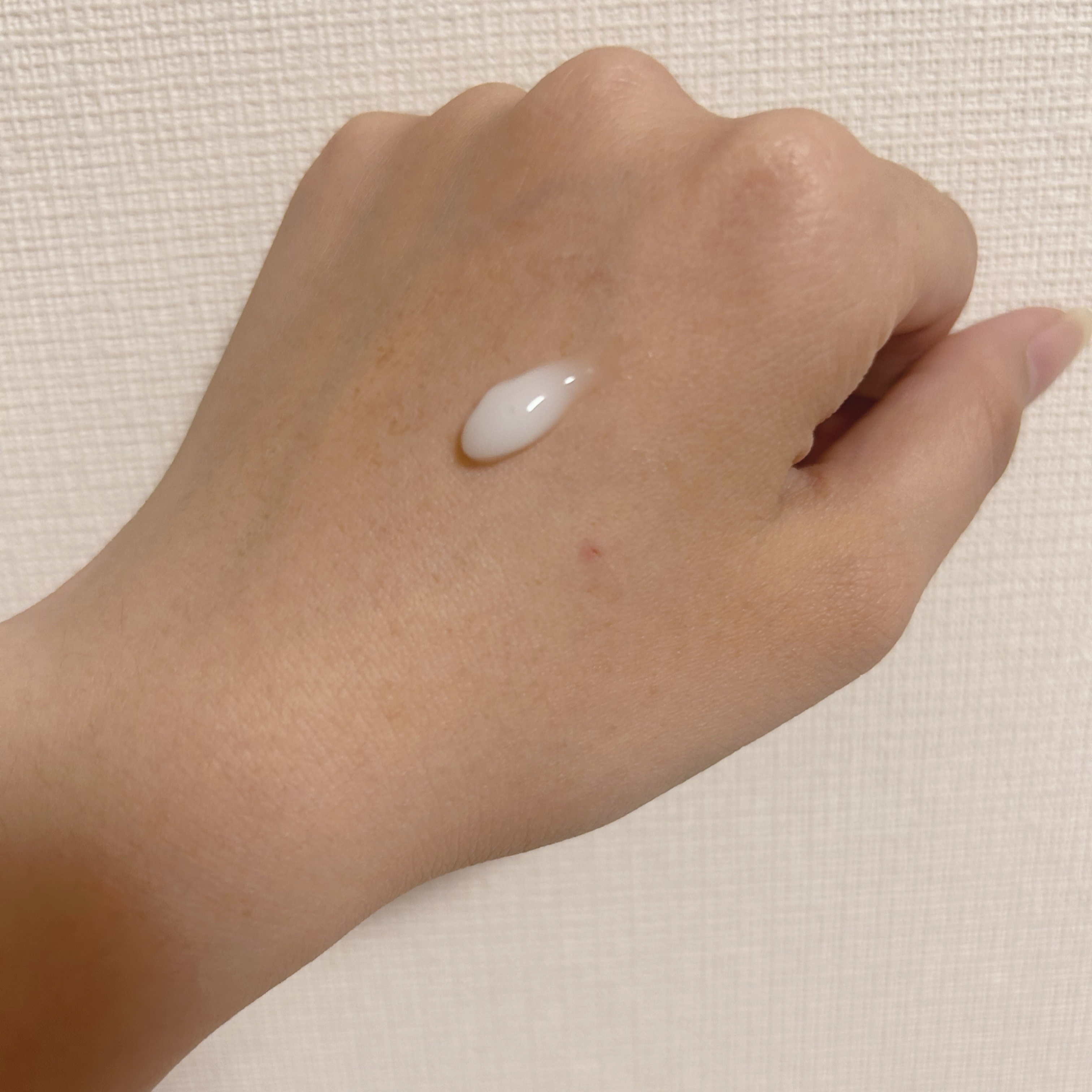 しろさえ ホワイトニングジェル/トリニティーライン/オールインワン化粧品を使ったクチコミ（2枚目）