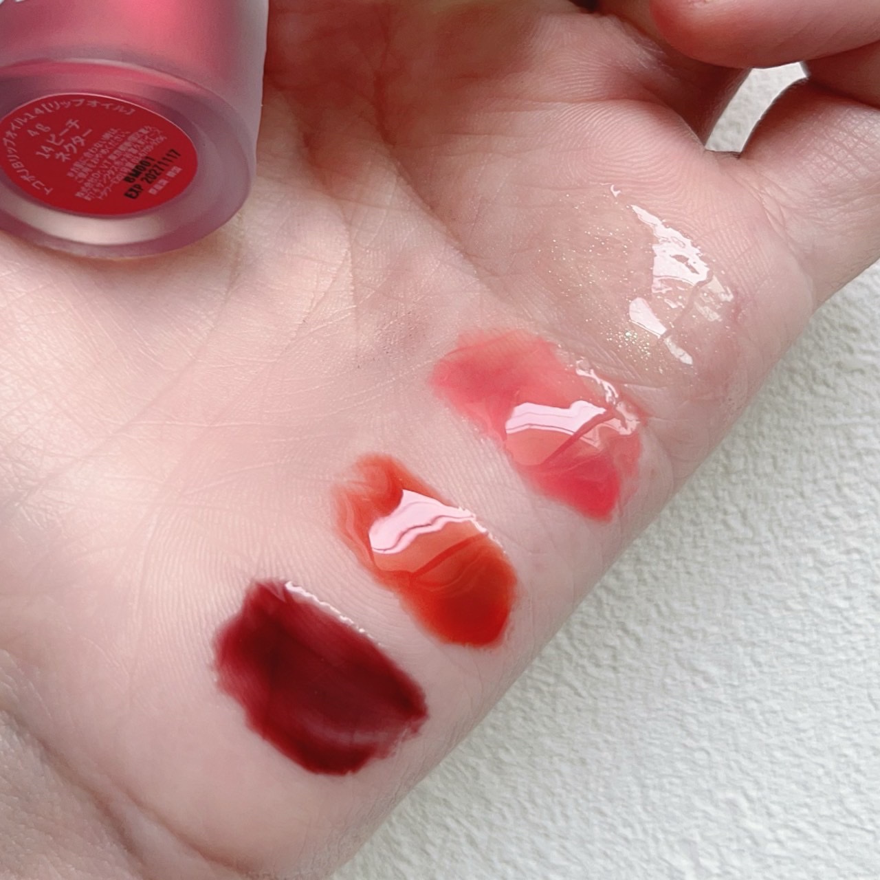 ジューシーベリープランピングリップオイル/TOCOBO/リップグロスを使ったクチコミ（2枚目）