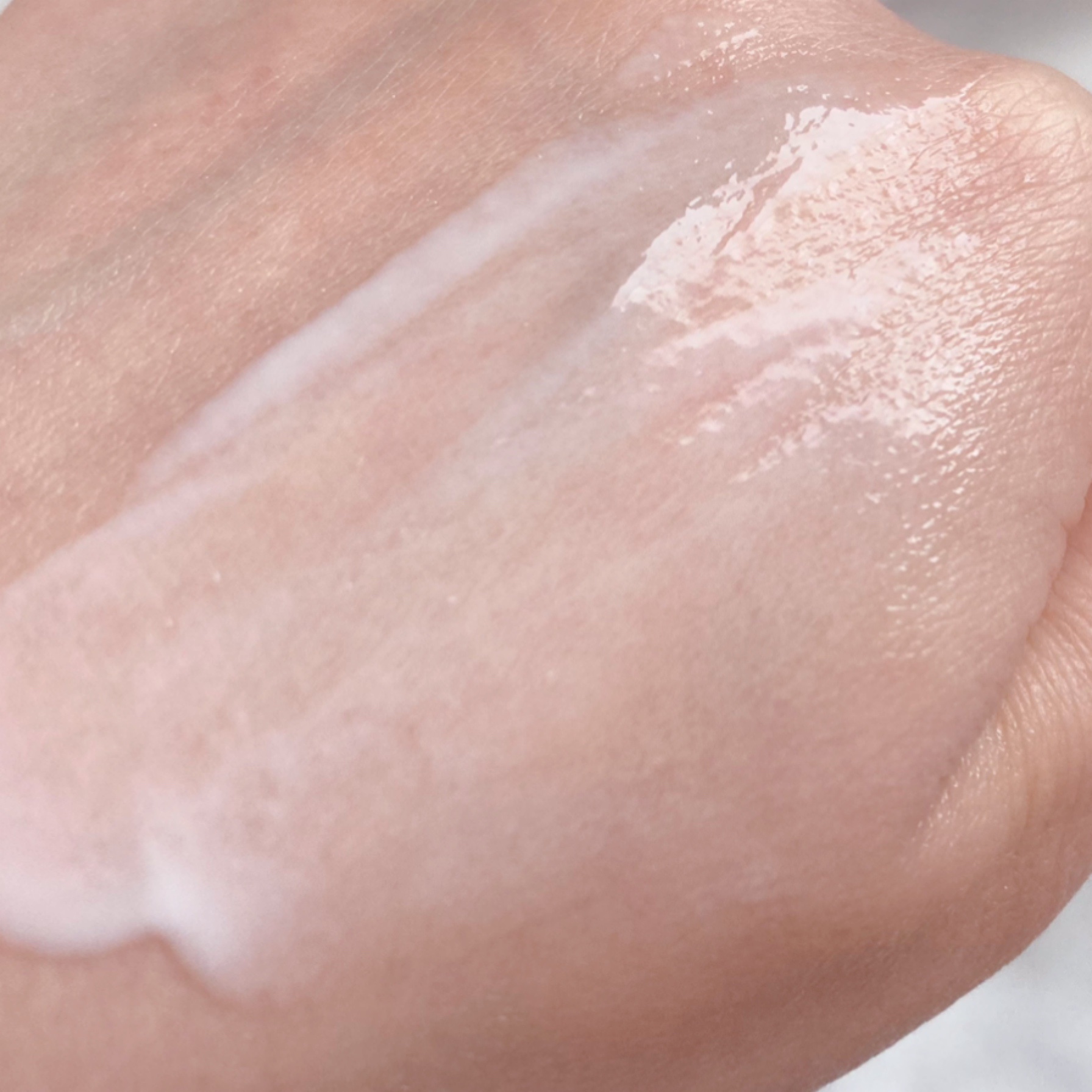 セラミドミルク/TOUT VERT/乳液を使ったクチコミ（3枚目）