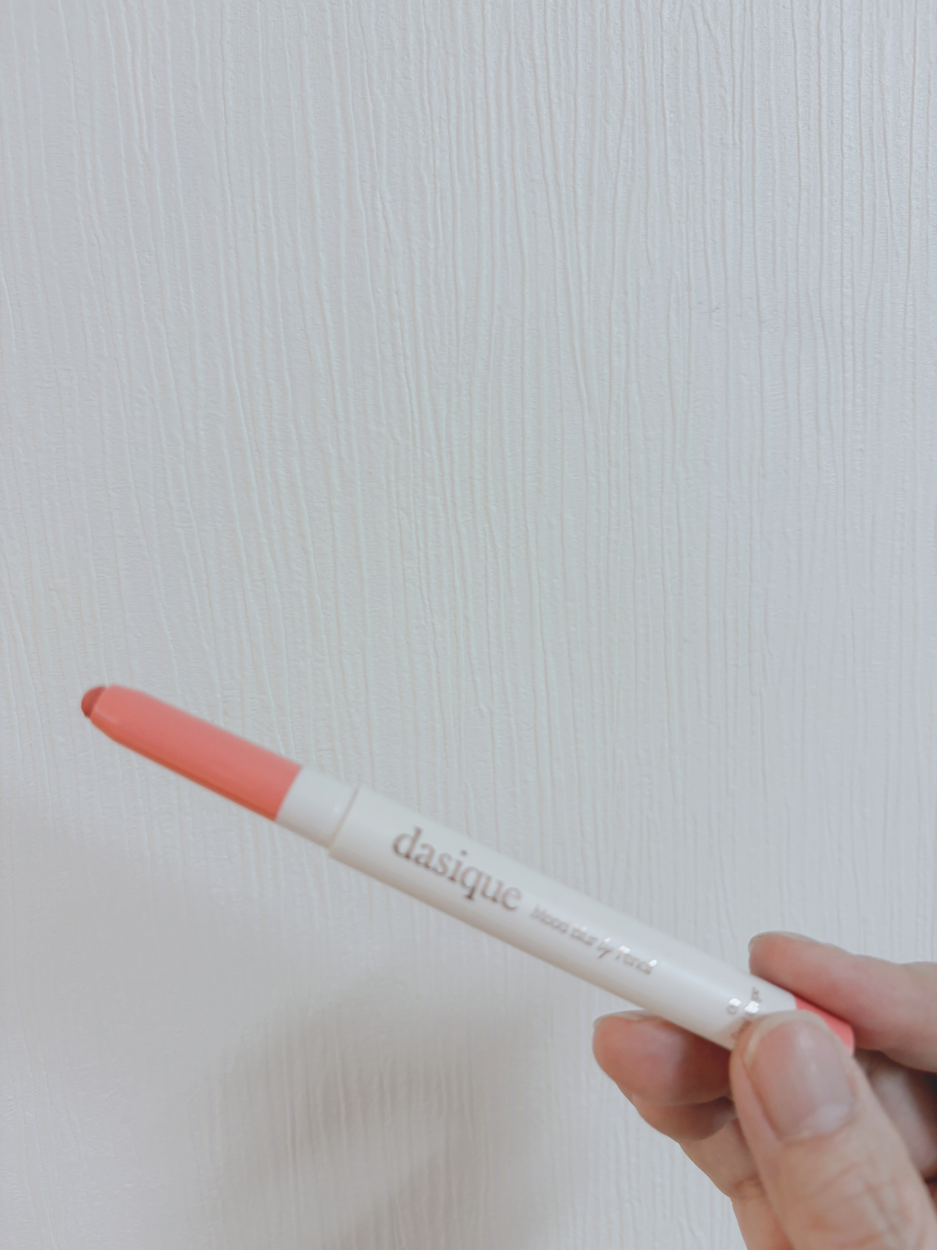 ムードブラーリップペンシル/dasique/リップライナーを使ったクチコミ（2枚目）