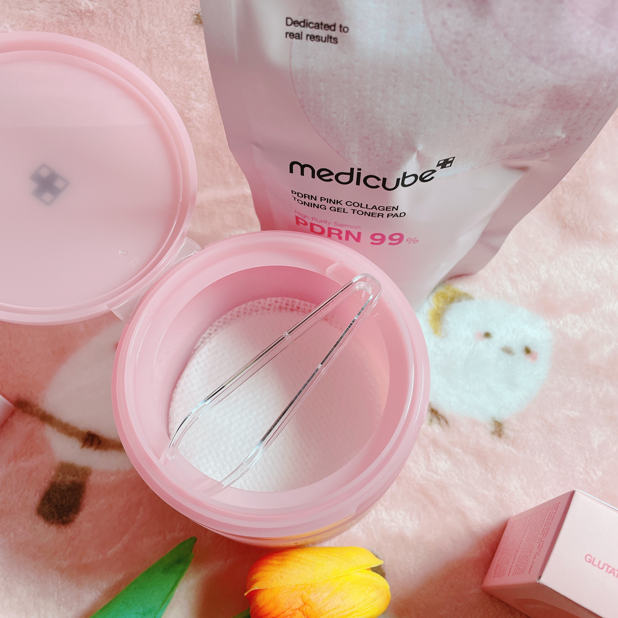 プロ グルタチオン グロウクッションファンデーション/MEDICUBE/クッションファンデーションを使ったクチコミ（2枚目）