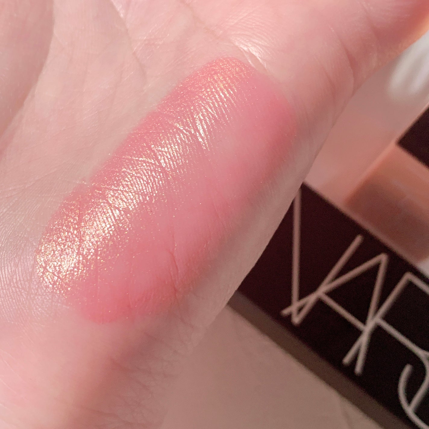 アフターグロー センシュアルシャイン リップスティック/NARS/口紅を使ったクチコミ(8枚目)