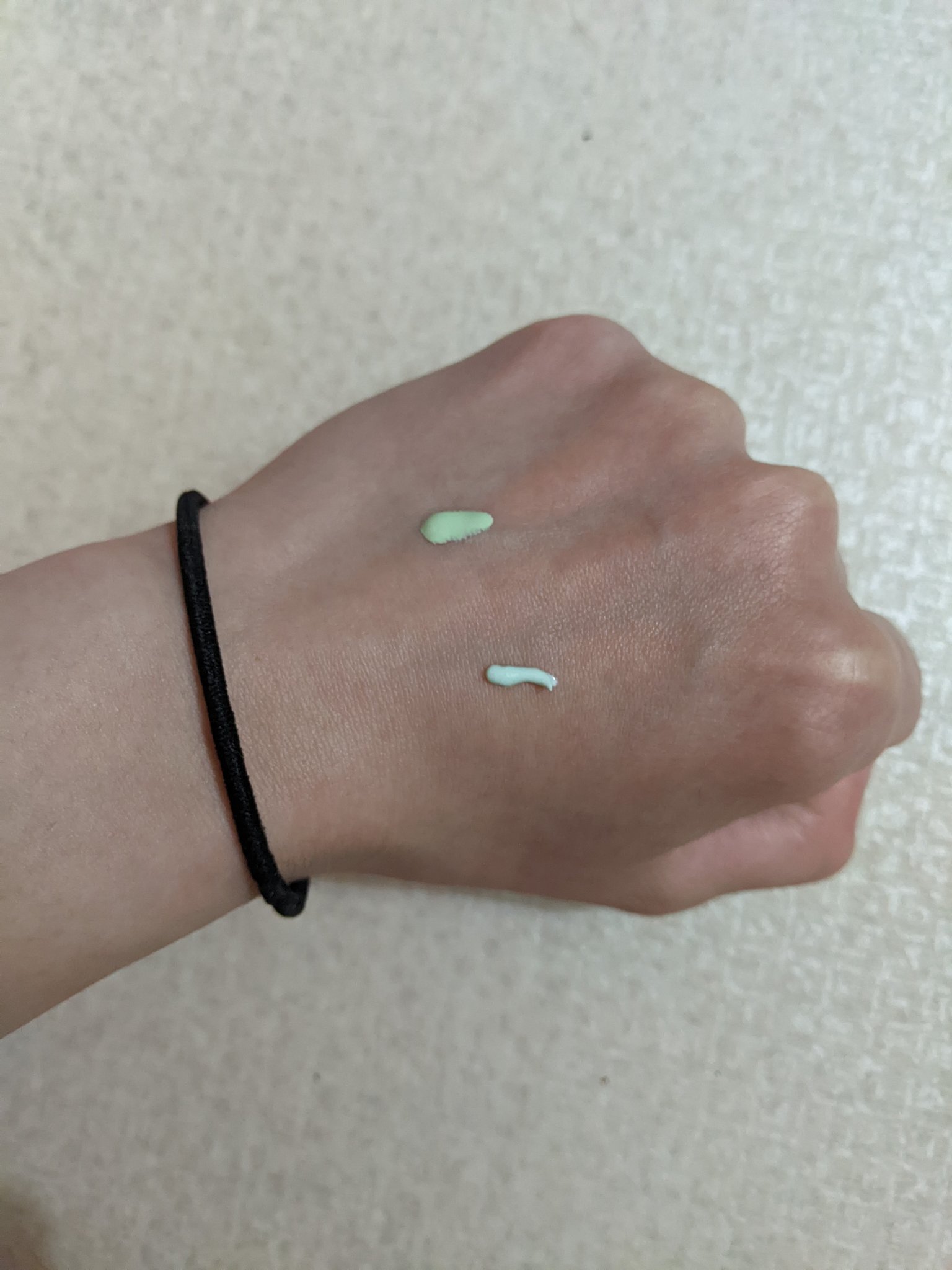 エレガンス モデリング カラーアップ ベース/Elégance/化粧下地を使ったクチコミ（2枚目）