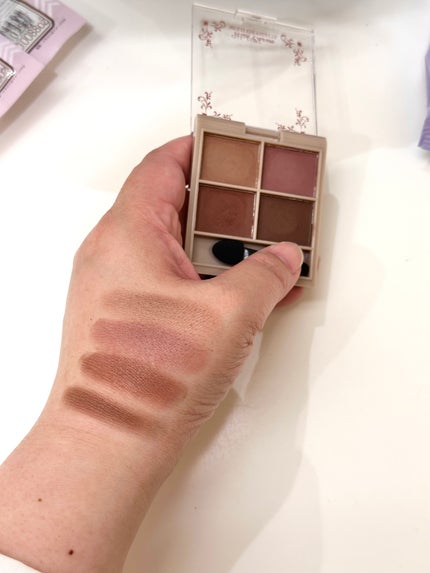 &. Wチャーム アイシャドウ2スタイルカラーパレット/DAISO/アイシャドウパレットを使ったクチコミ(2枚目)