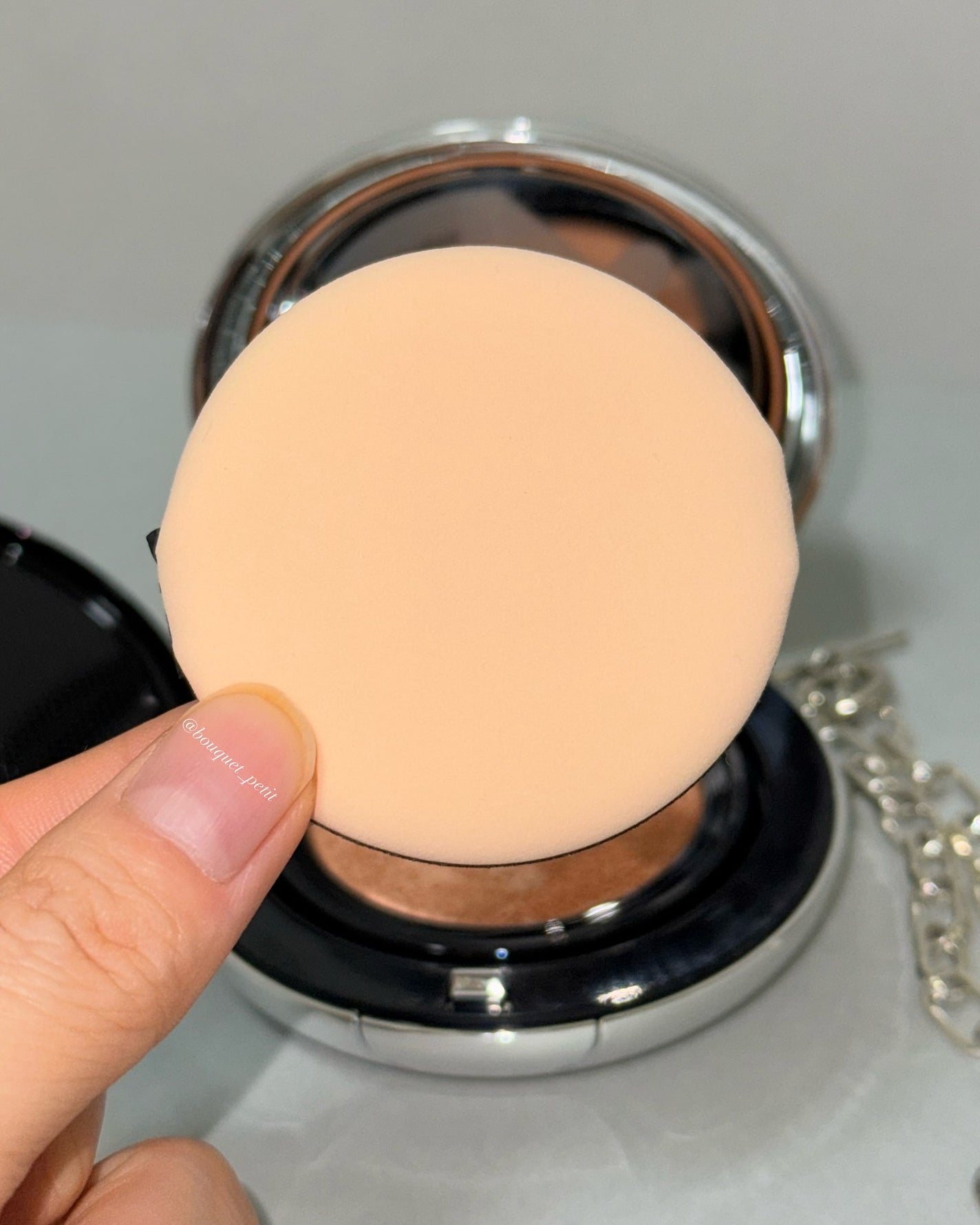ポアパーフェクティング ミラームーンクッション/oiad/クッションファンデーションを使ったクチコミ(4枚目)