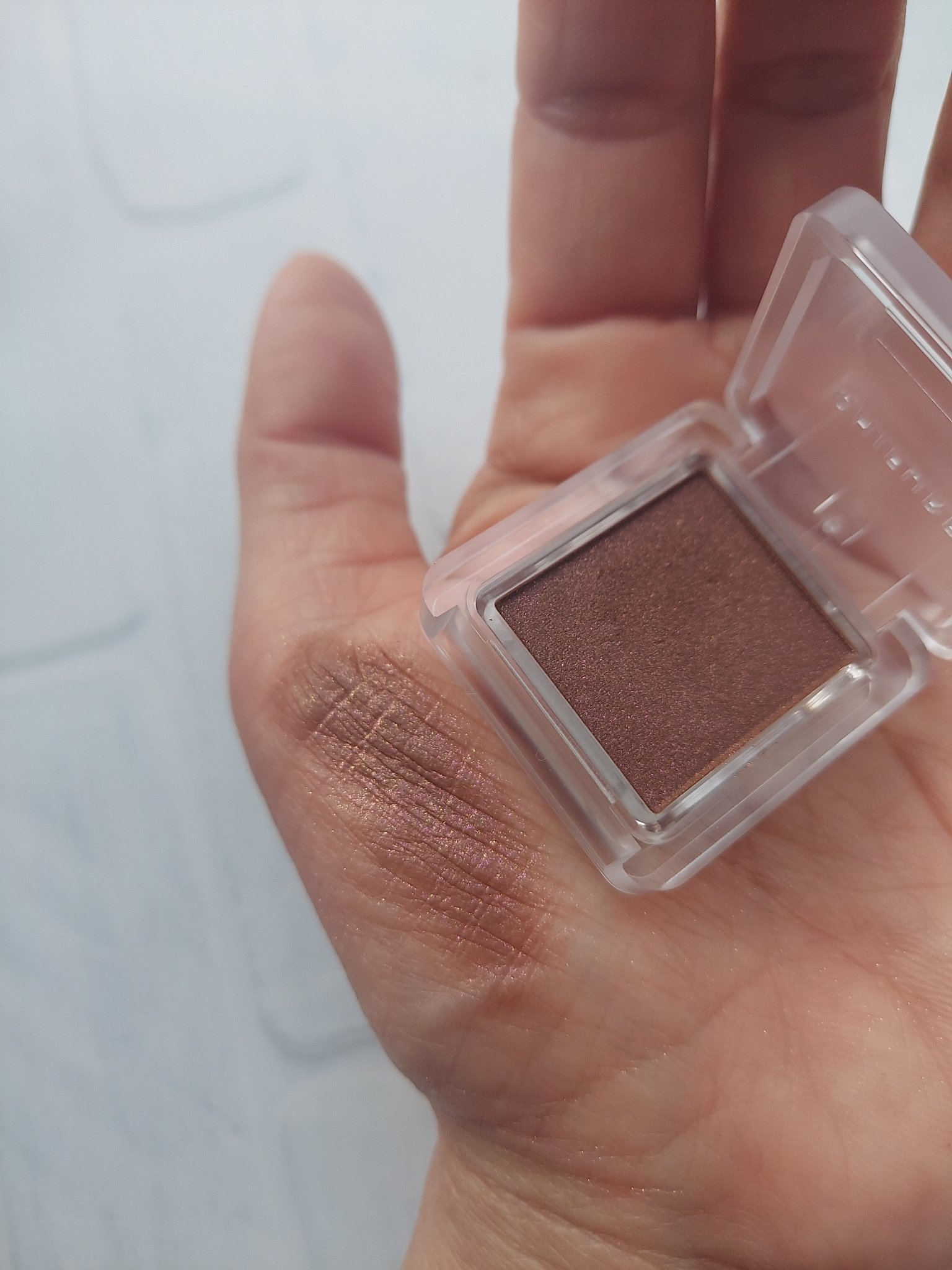 シングル カラー アイシャドウ/ちふれ/単色アイシャドウを使ったクチコミ（3枚目）