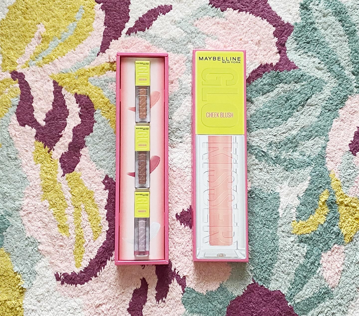 グローキッサー チークブラッシュ／グローキッサー ハイライター 04 恋焦がれダスティピンク/MAYBELLINE NEW YORK/リキッドチークを使ったクチコミ（2枚目）