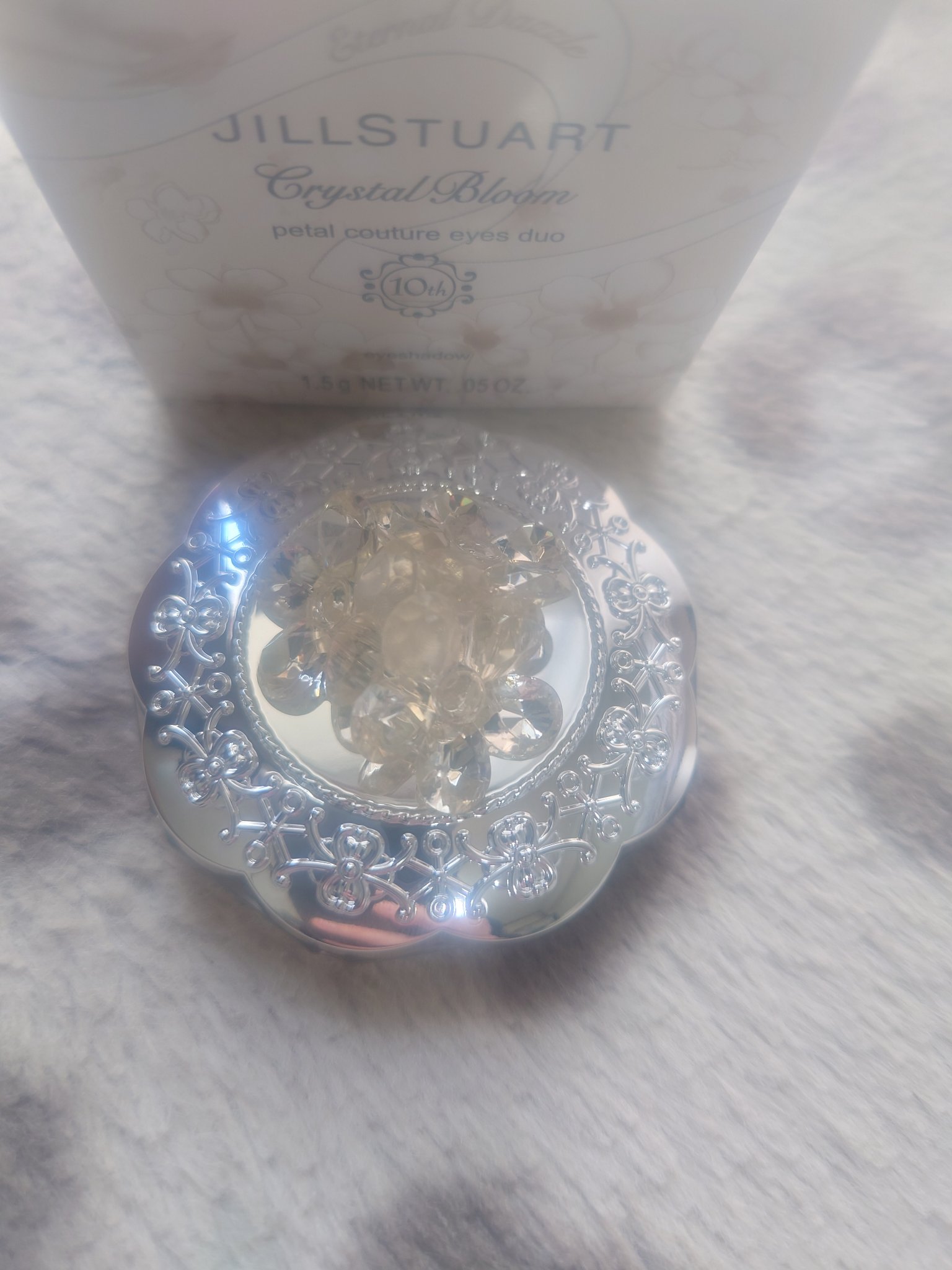 ジルスチュアート クリスタルブルーム ペタルクチュールアイズ デュオ 03 eternal dazzle petals/JILL STUART/アイシャドウパレットを使ったクチコミ（1枚目）